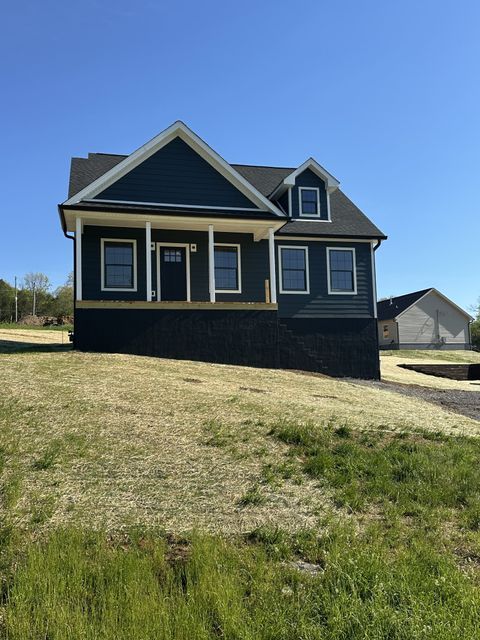 118 Crows Hill Drive Gordonsville TN 38563