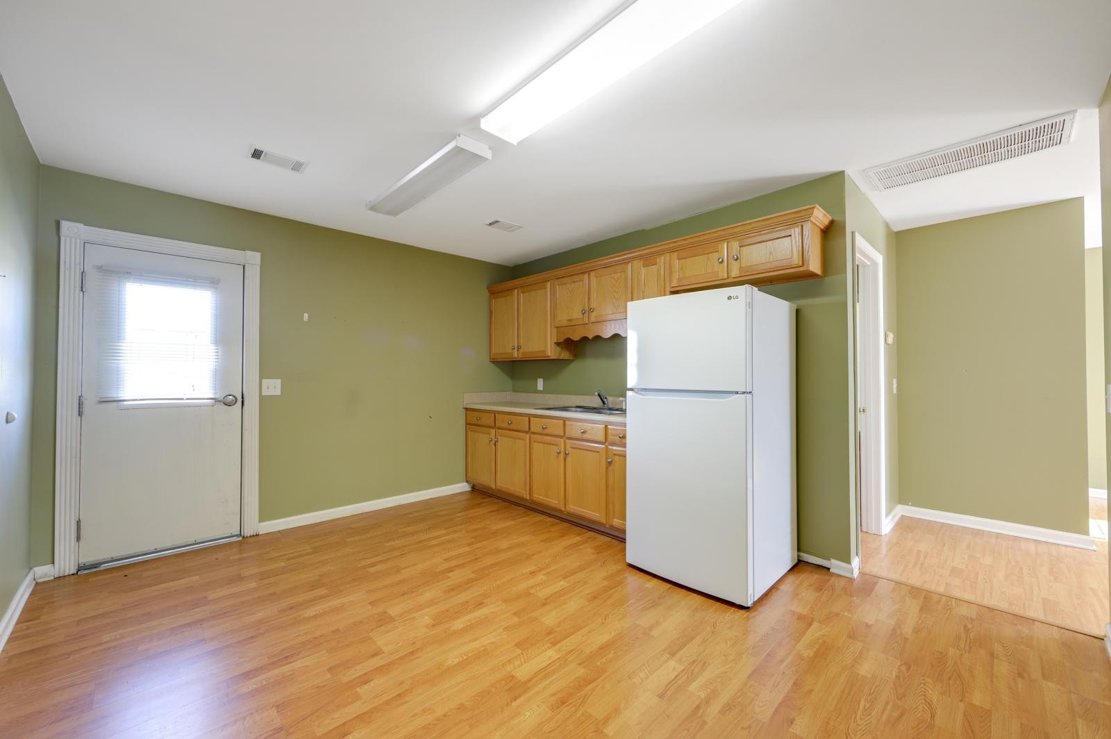 129 Sunset Cir Suite A