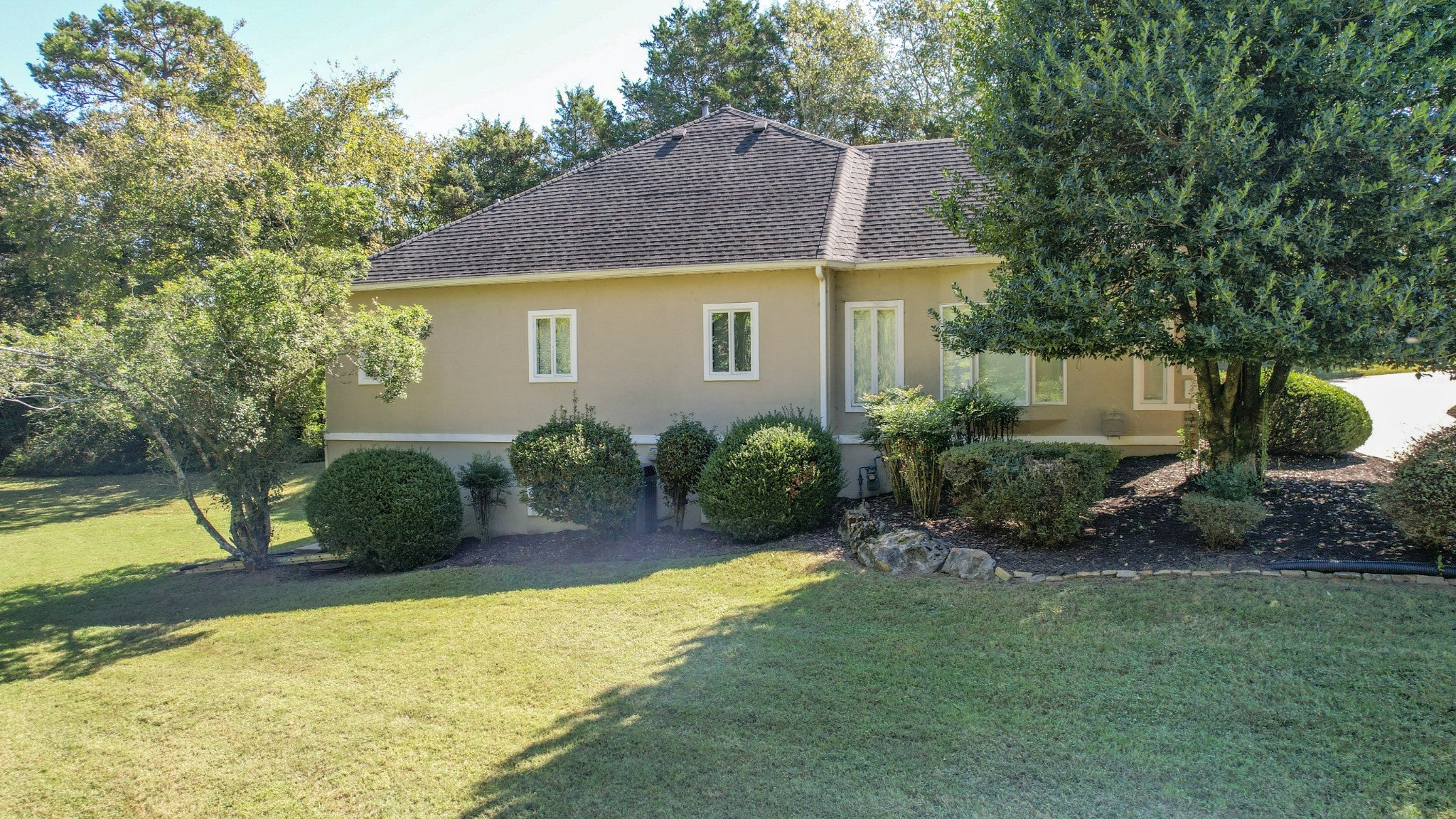 210 Anatole Ln NW