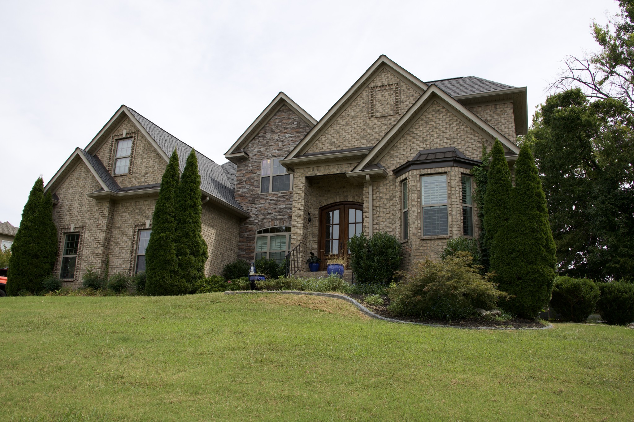 372 Childe Harolds Cir