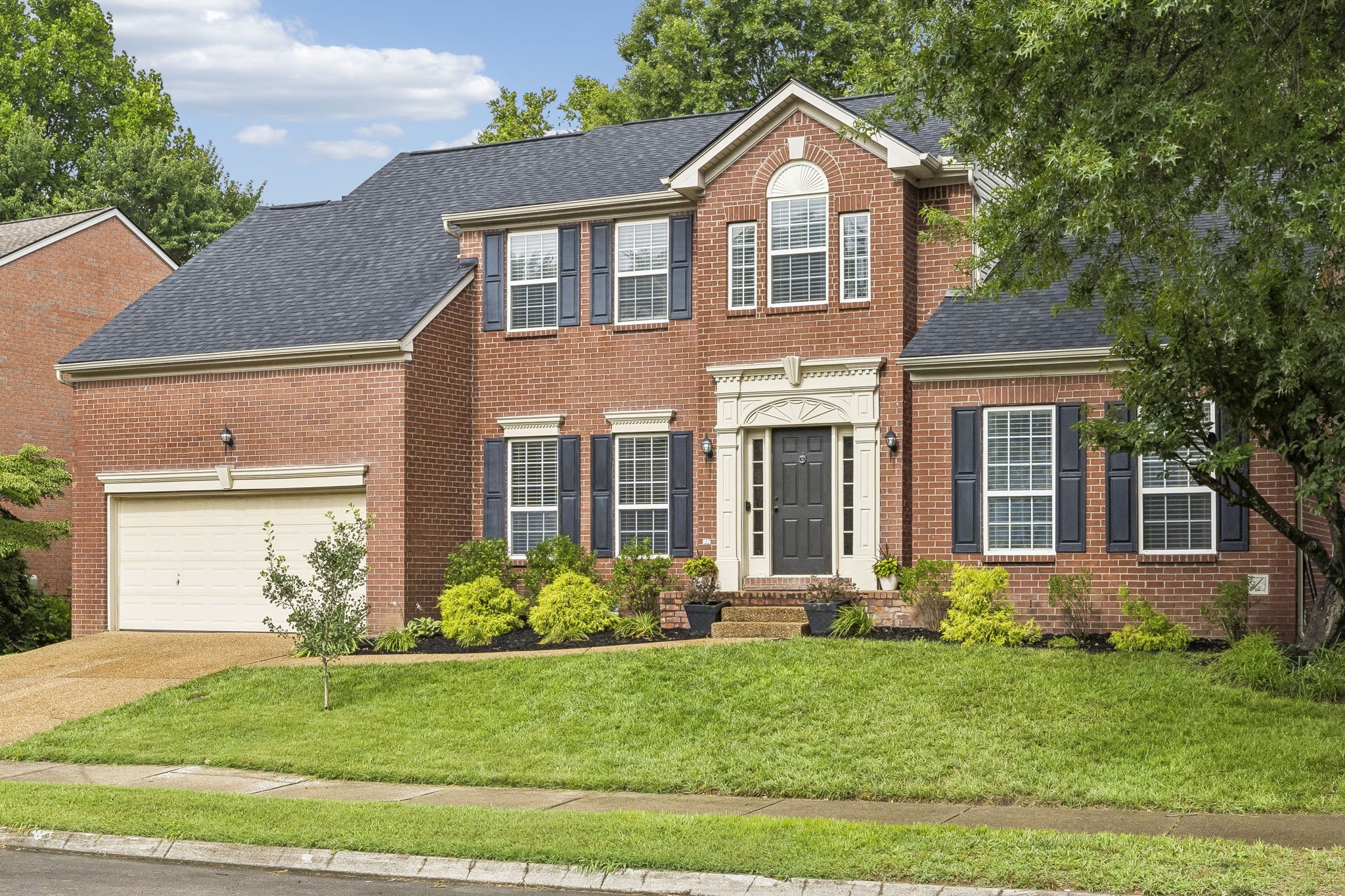 5-bed home for sale in Franklin, TN 37064, 223 Lighthouse Ter 223 Lighthouse Ter, Franklin TN 37064 5-bed home, photo 2 of 30