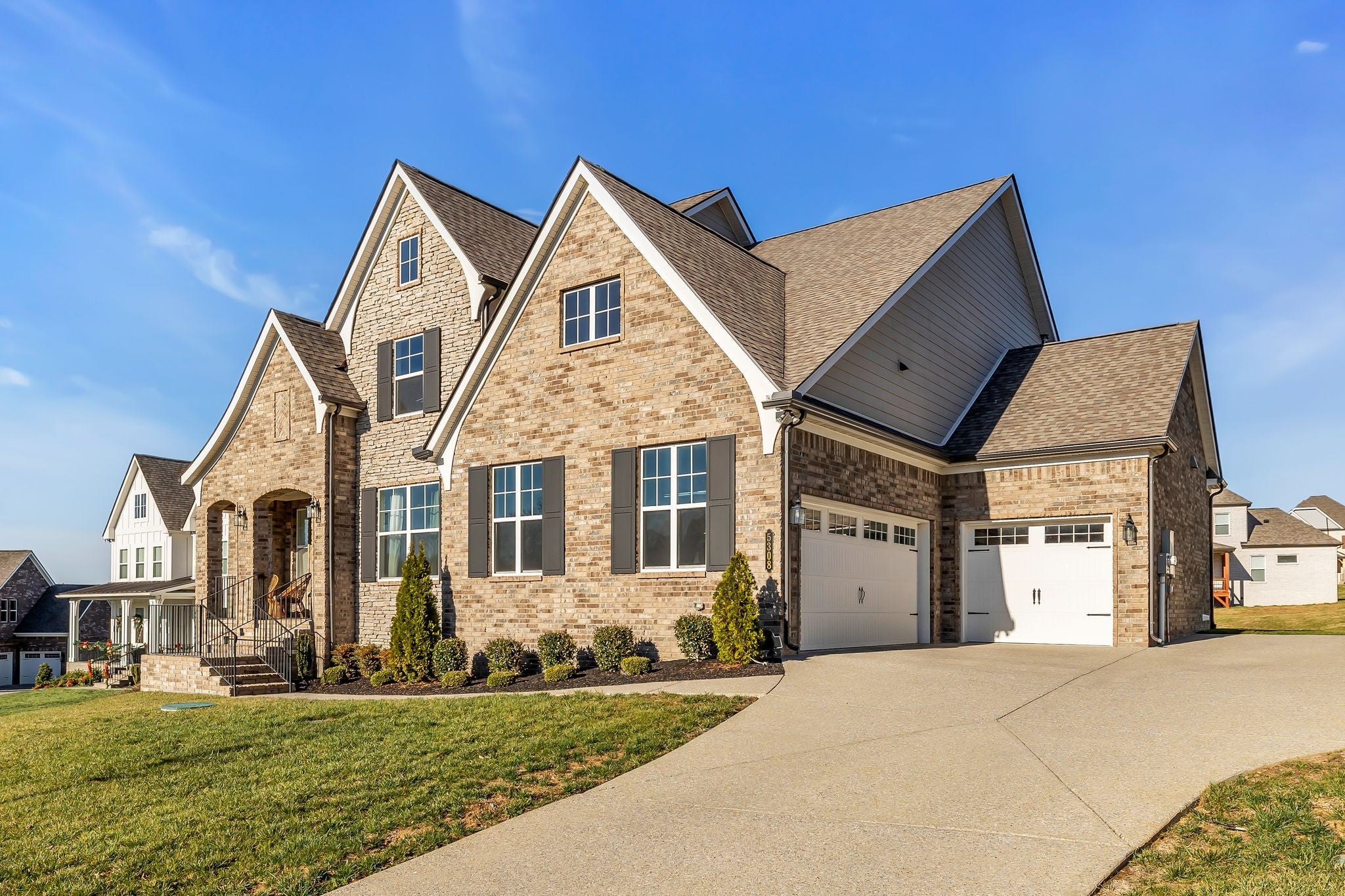 5-bed home for sale in Franklin, TN 37064, 5308 Eagle Trail Ct 5308 Eagle Trail Ct, Franklin TN 37064 5-bed home, photo 2 of 33