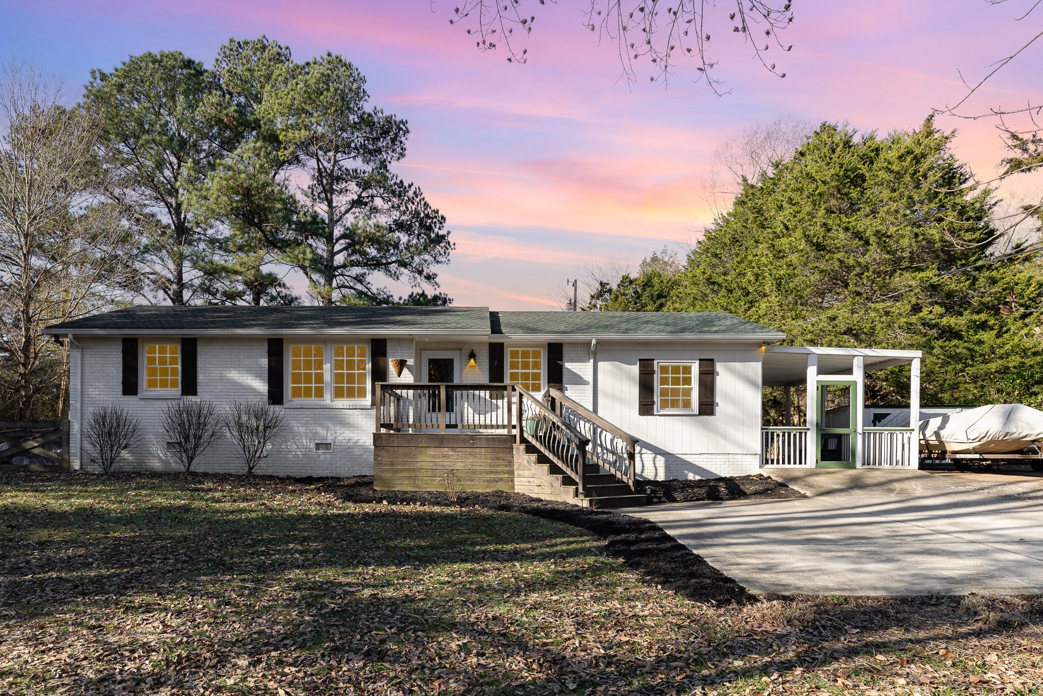 7316 Chester Rd