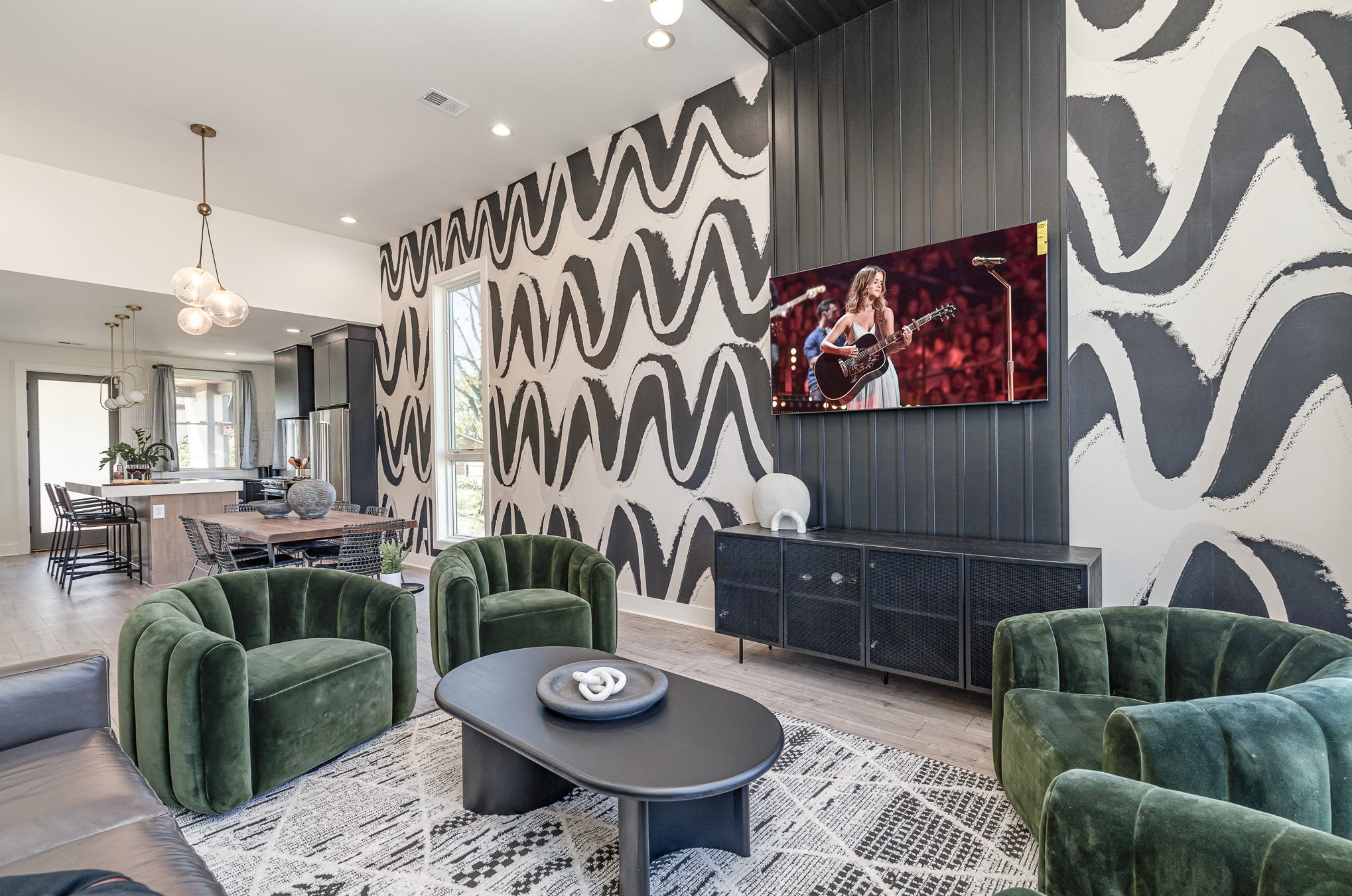 1009 Summit Ave 2