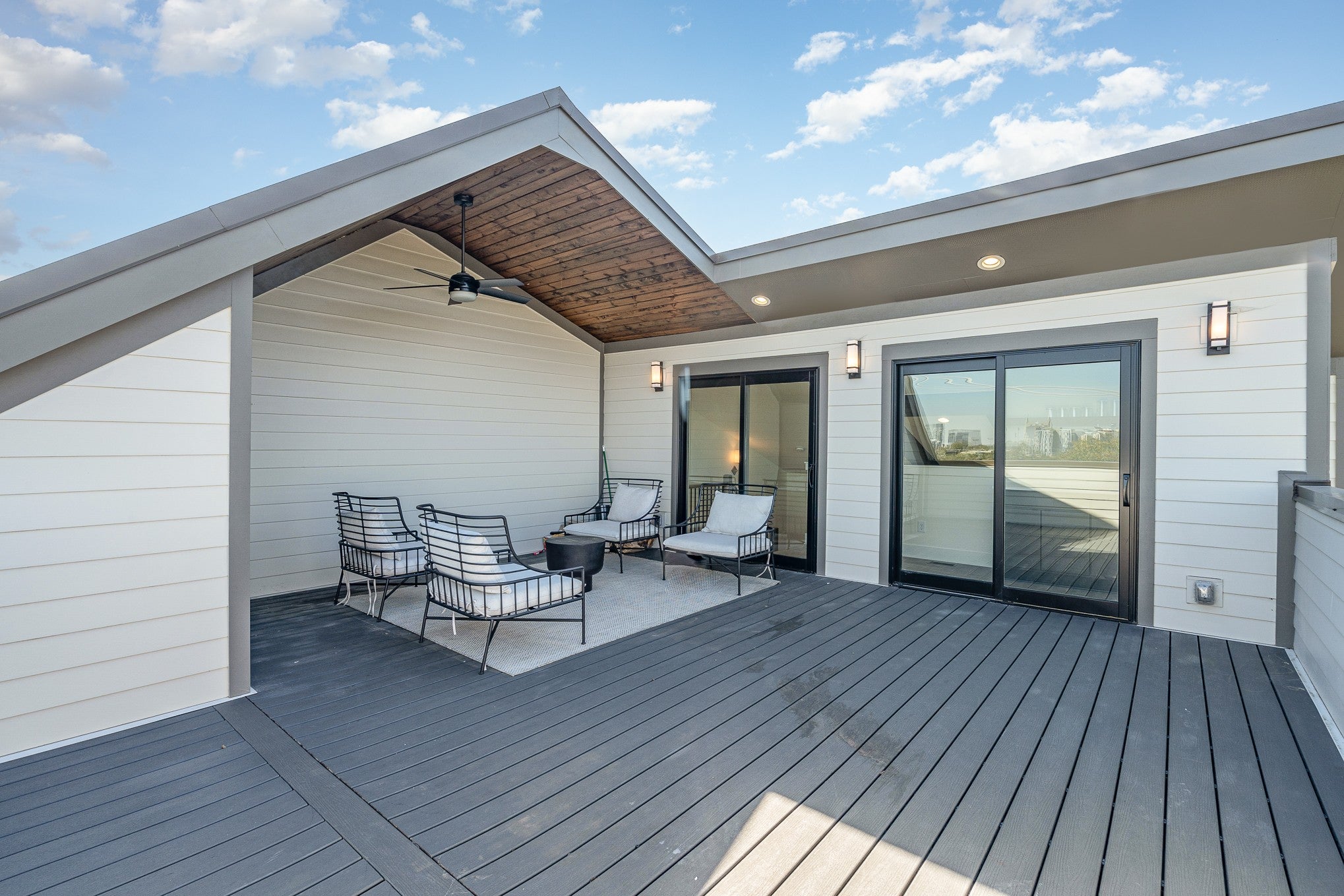 1009 Summit Ave 2