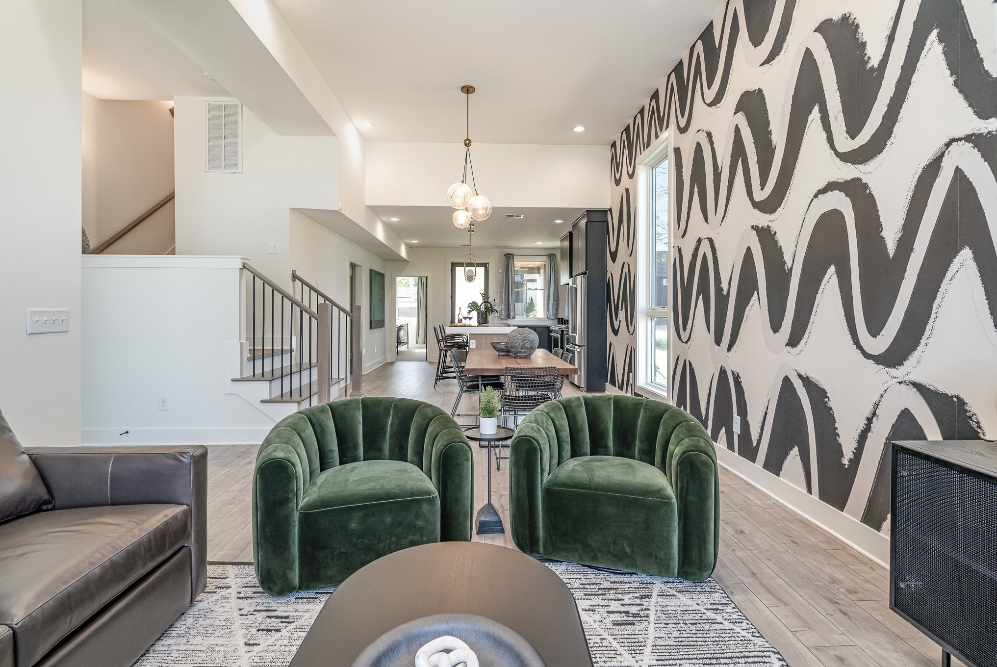 4.0-bed rental at 1009 Summit Ave 2