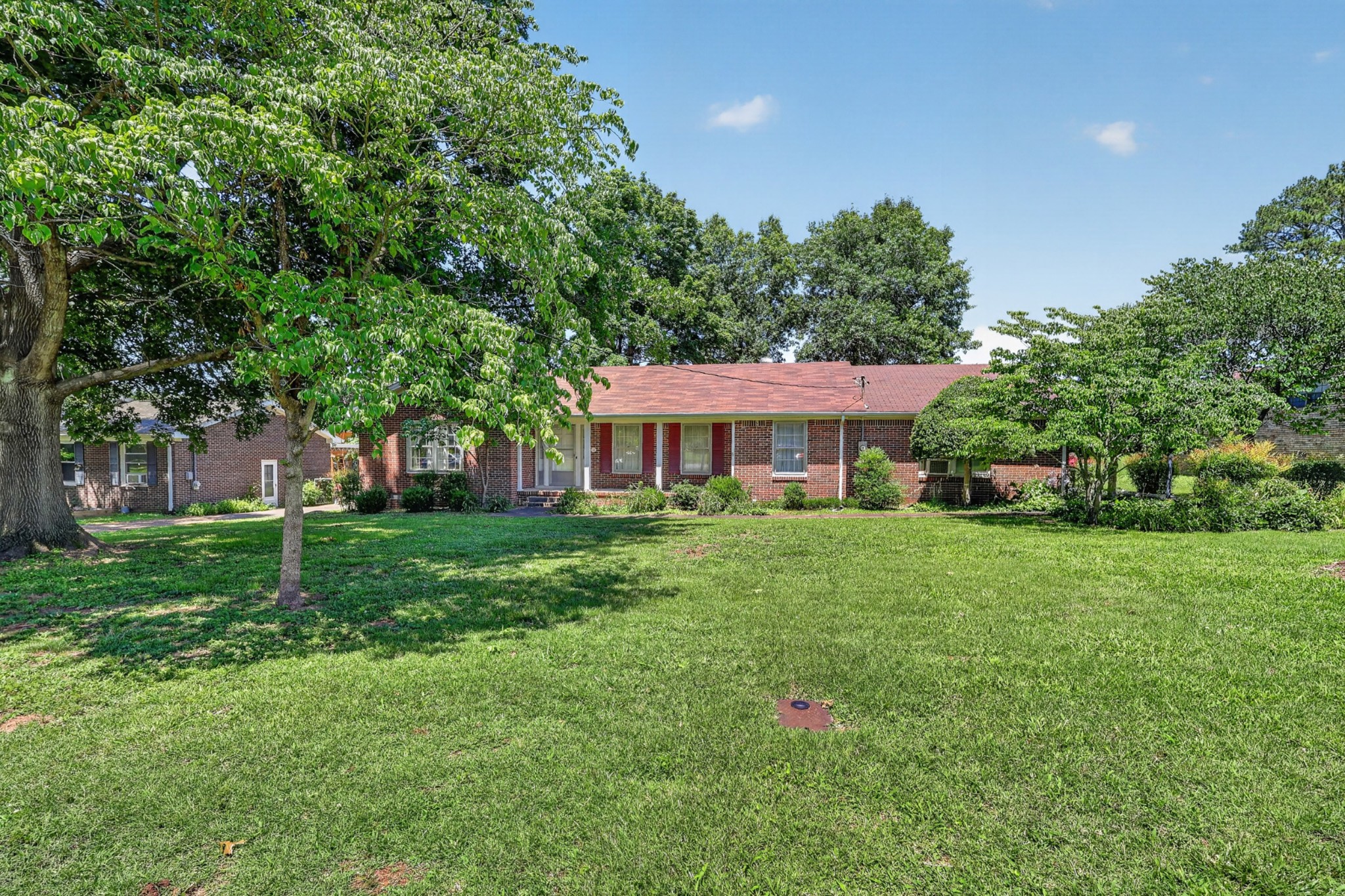 127 Sherry Cir - Photo 3