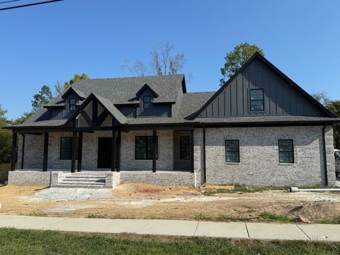 2108 Country Club Dr Tullahoma TN 37388