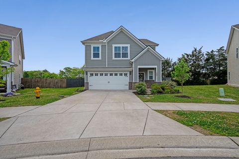 1003 Baltusrol Ln Lebanon TN 37087