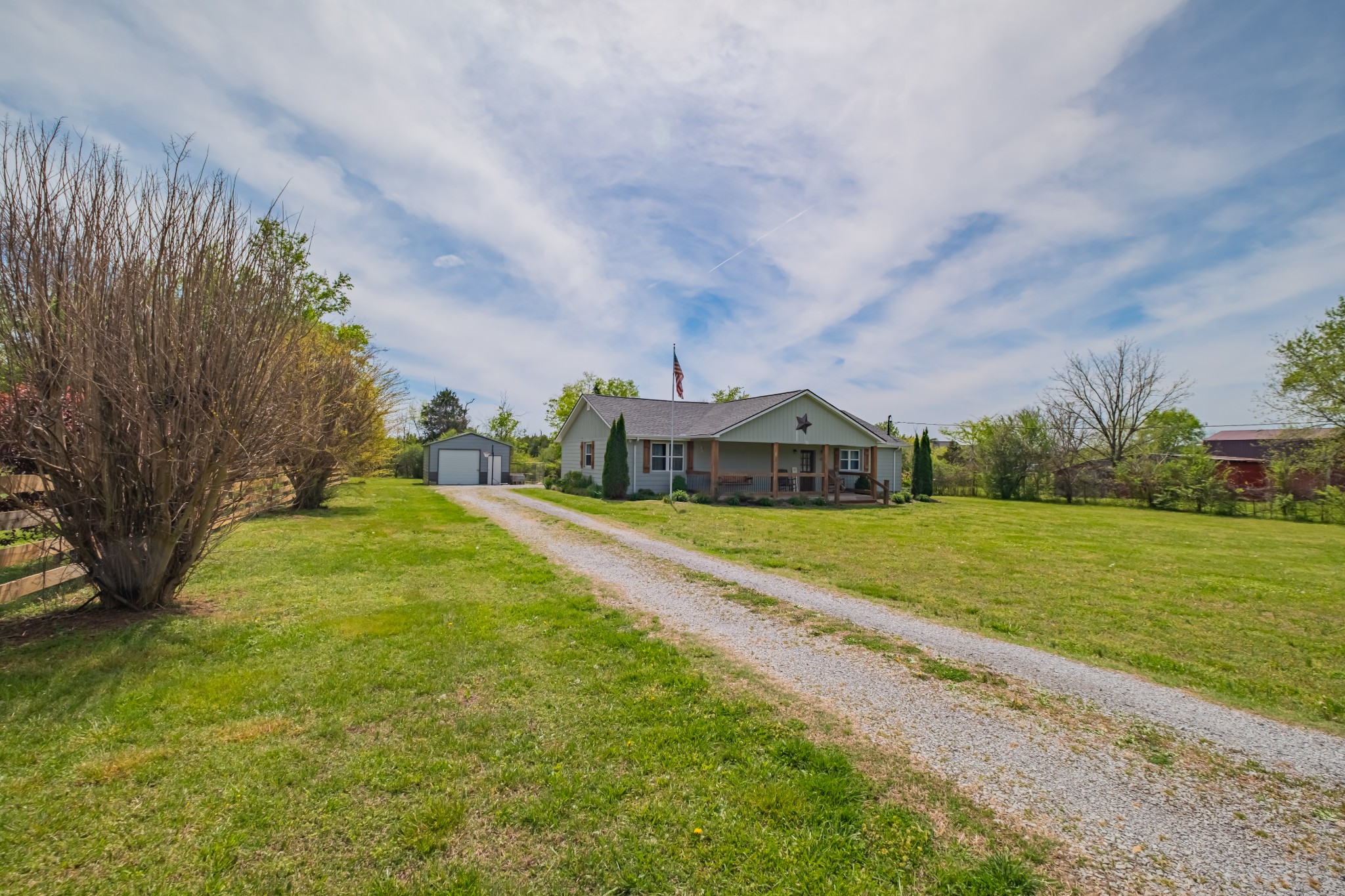 402 Hurricane Grove Rd