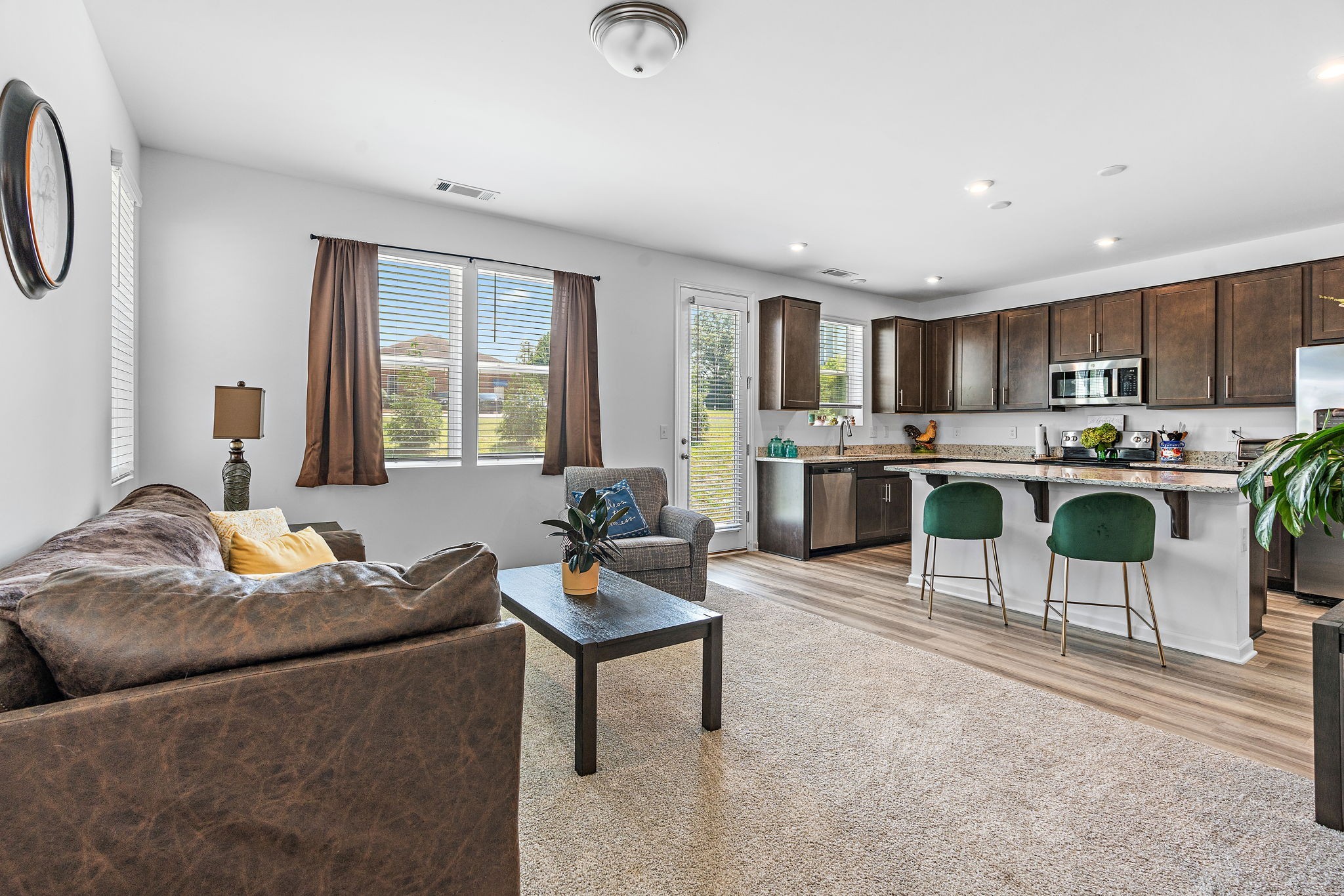 105 Timber Crest Trl