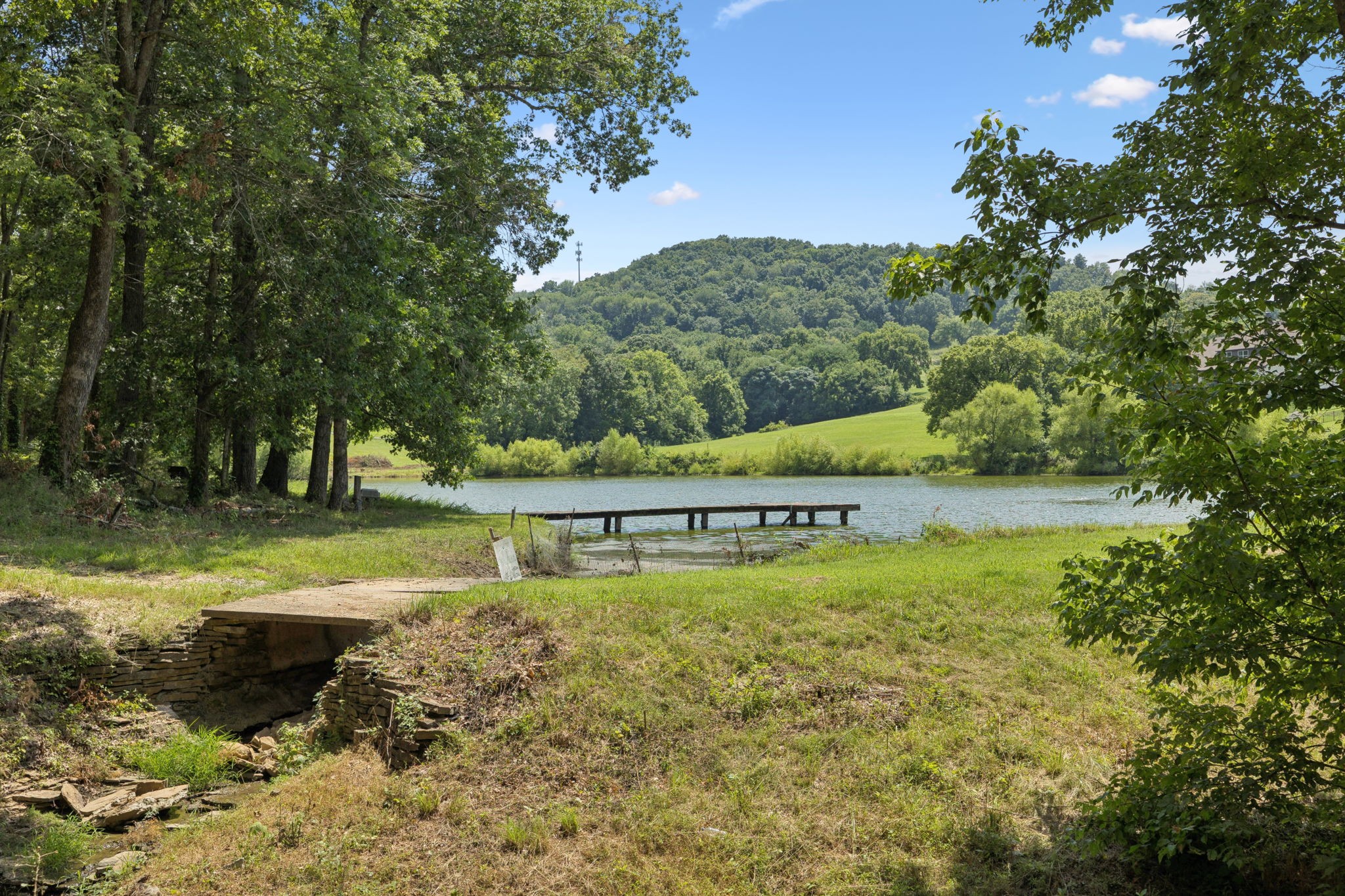 1211 Bell Pond Ln
