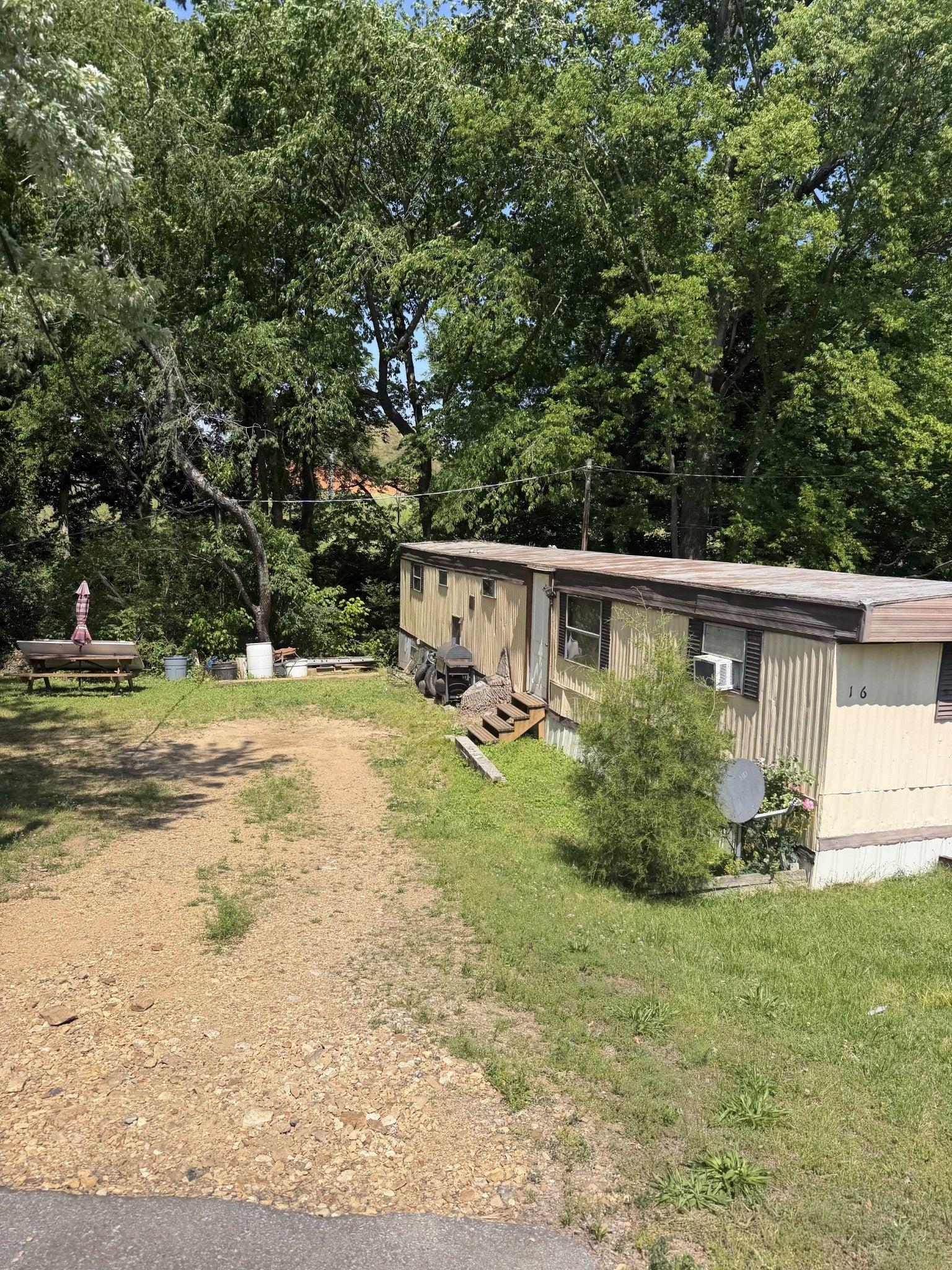200 Dogwood Dr