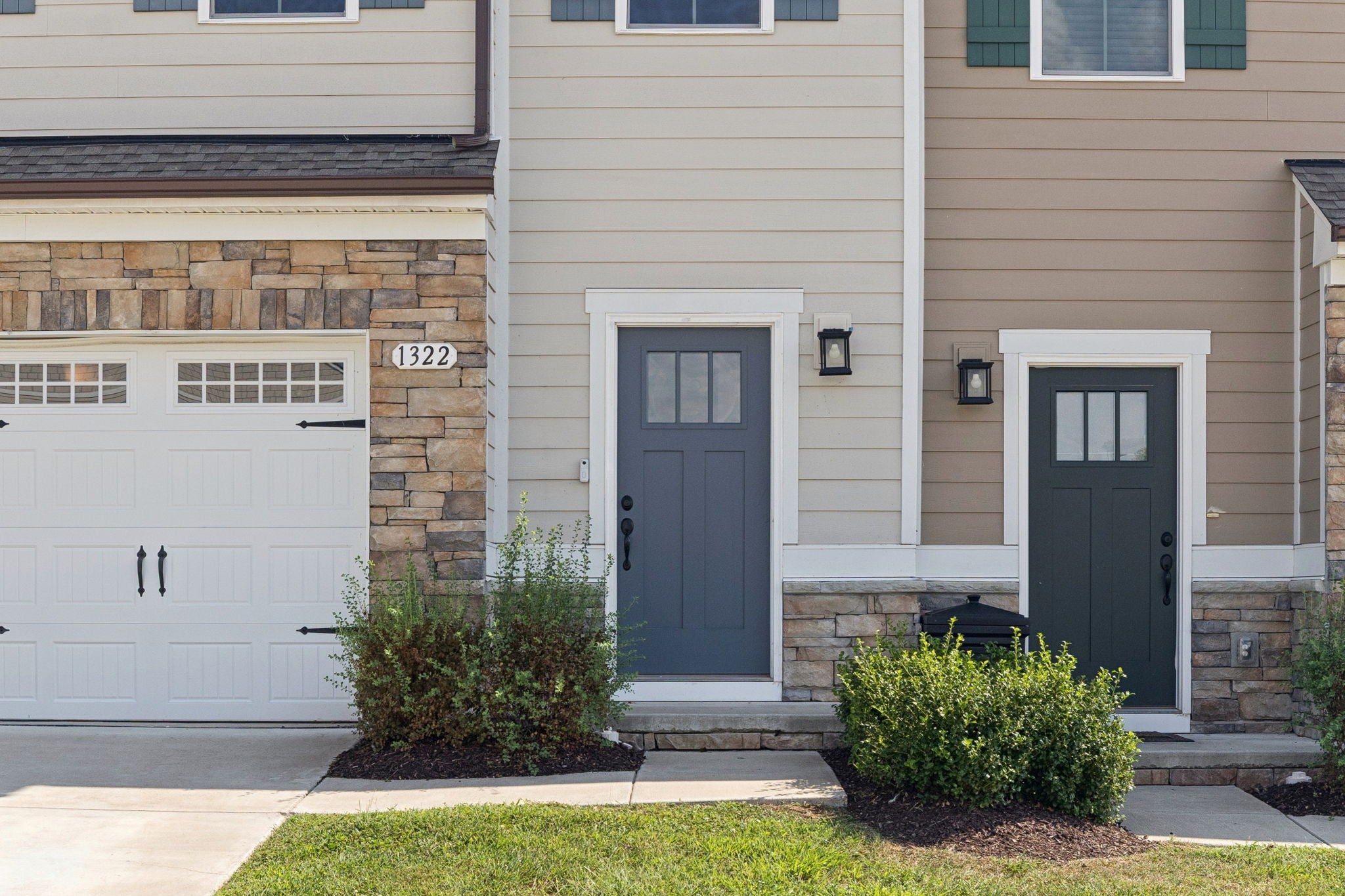 1322 Crescent Ridge Dr