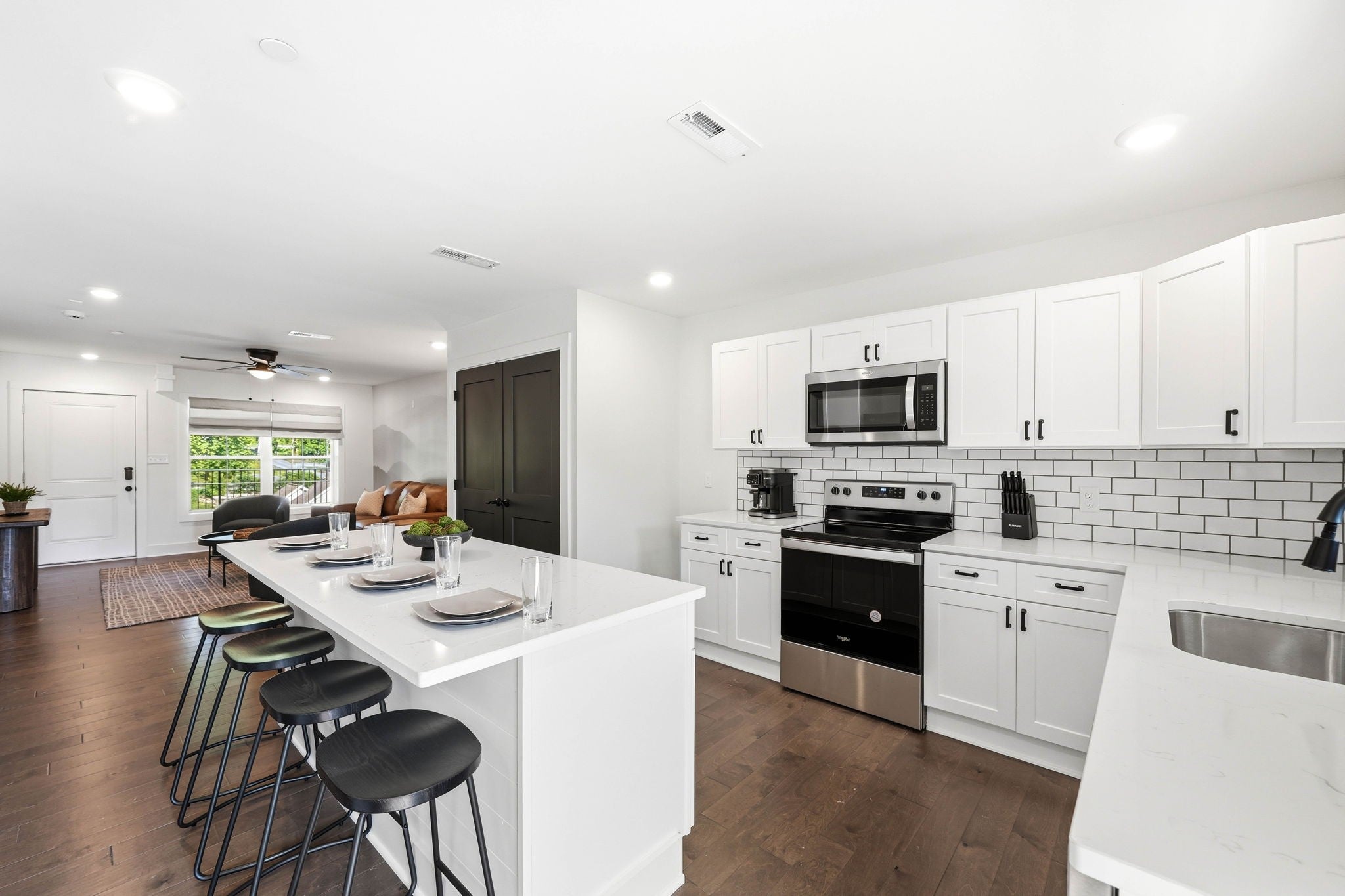 329 Ownby Street 1404