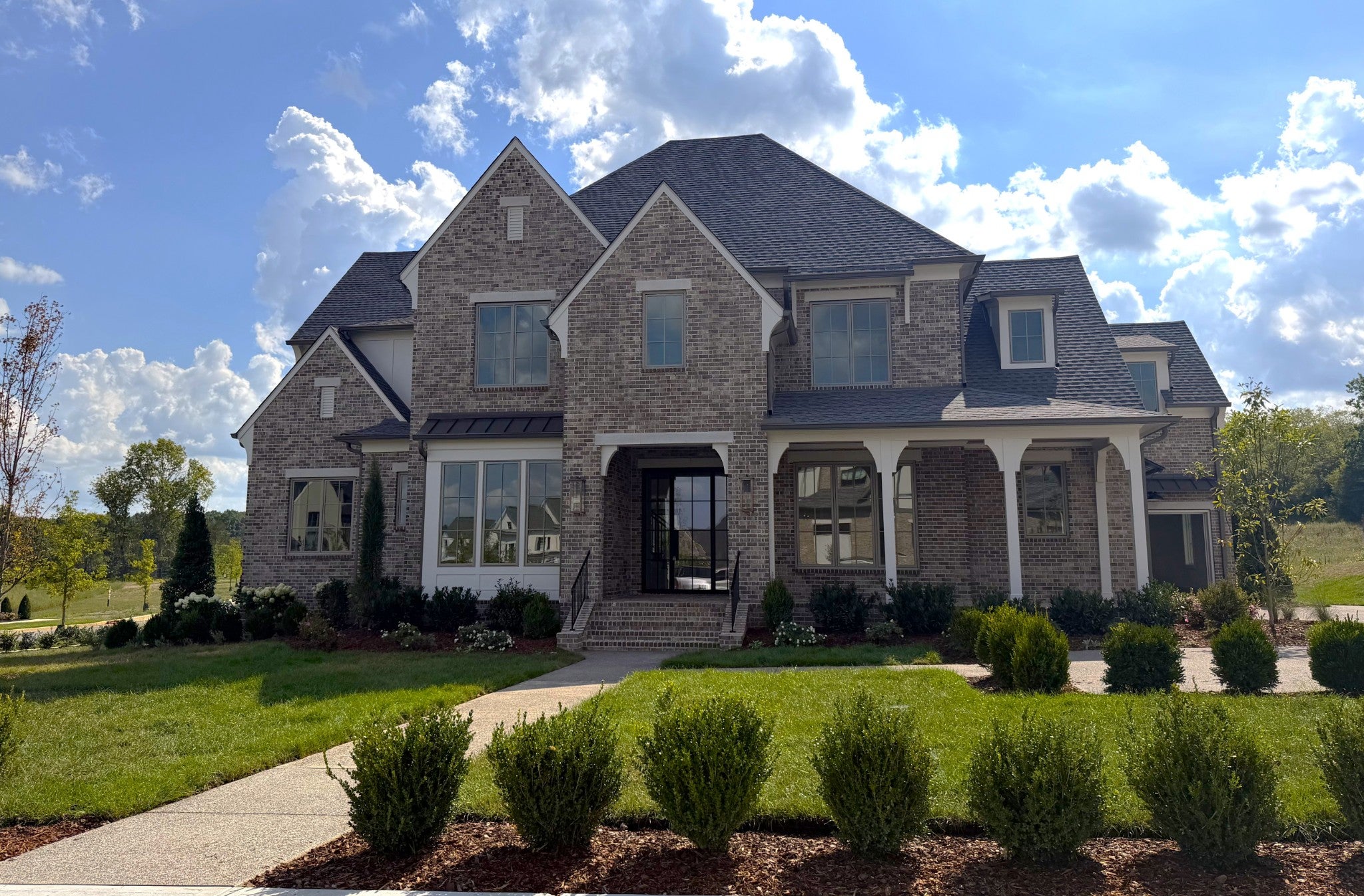 5-bed listing at 9817 Easton Dr, Brentwood