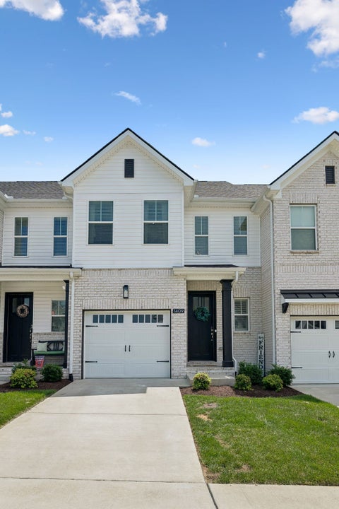 Photo of 1409 Vanner Ct, Gallatin, TN 37066 (MLS # 3239773)