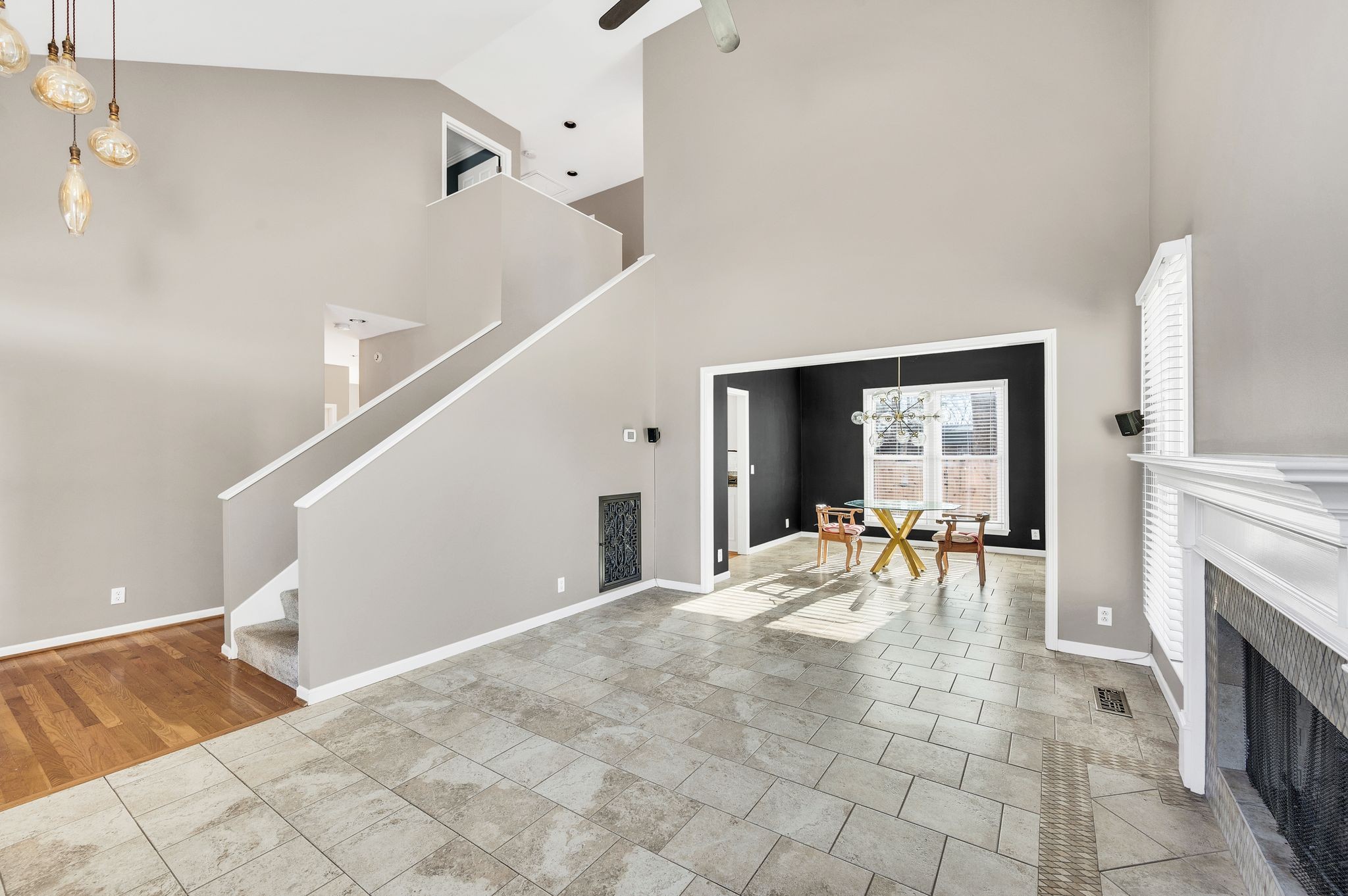 913 Magnolia Ct W