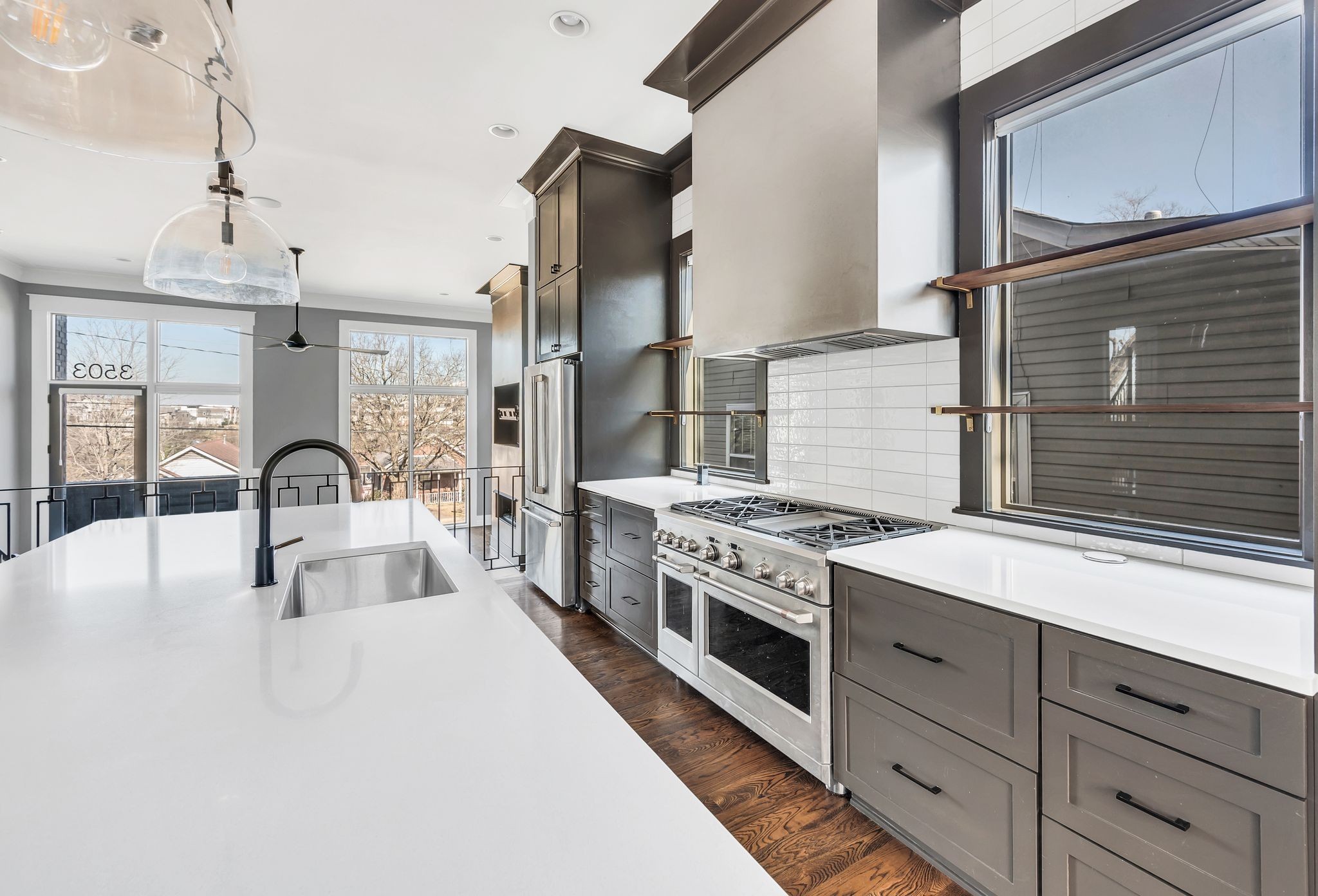 Nashville, Tennessee 37209, United States, 4 Bedrooms Bedrooms, ,3 BathroomsBathrooms,Residential,Active,100295