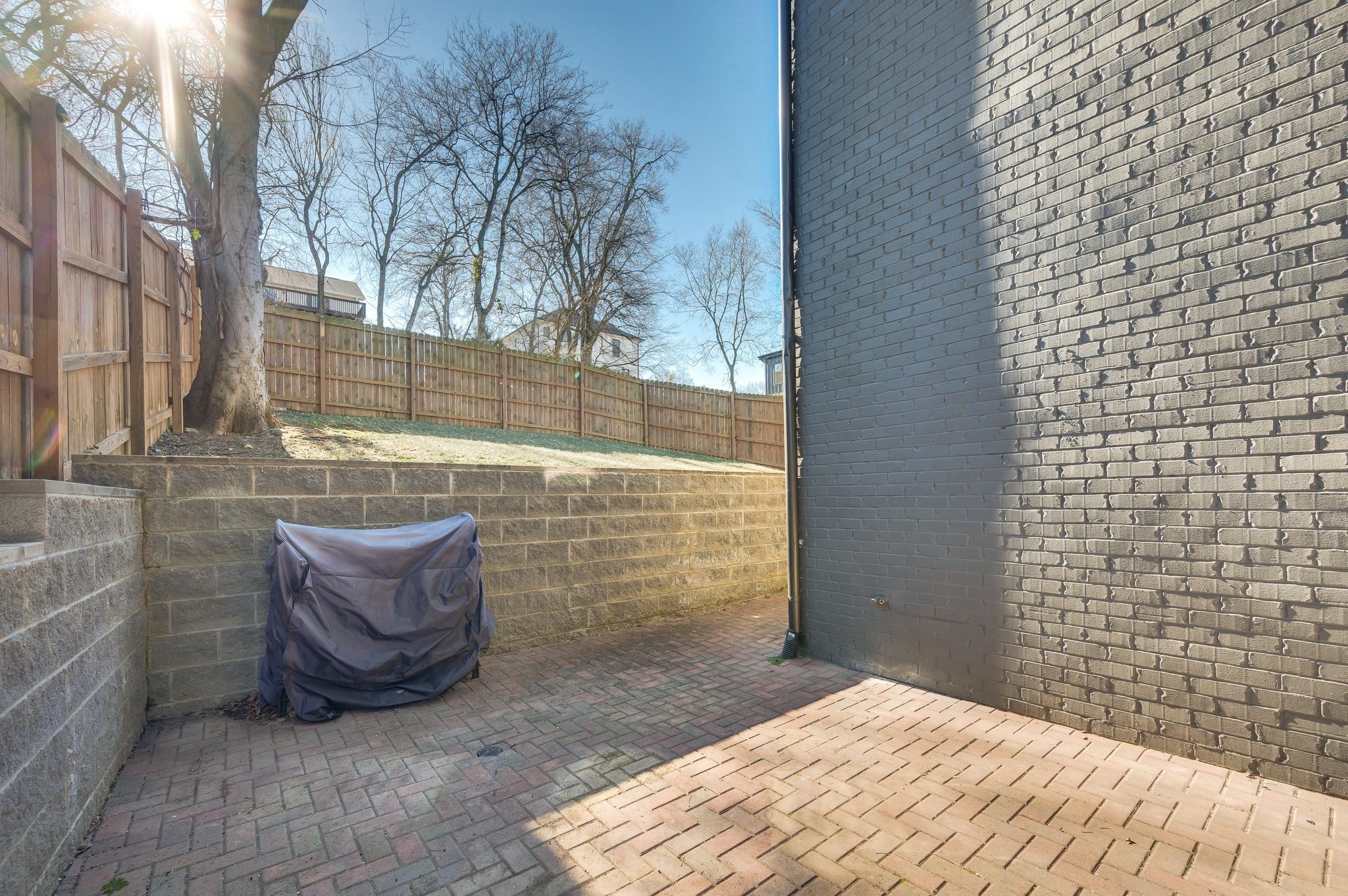 Nashville, Tennessee 37209, United States, 4 Bedrooms Bedrooms, ,3 BathroomsBathrooms,Residential,Active,100295