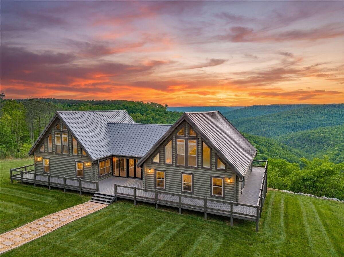 315 Morris Point Lane