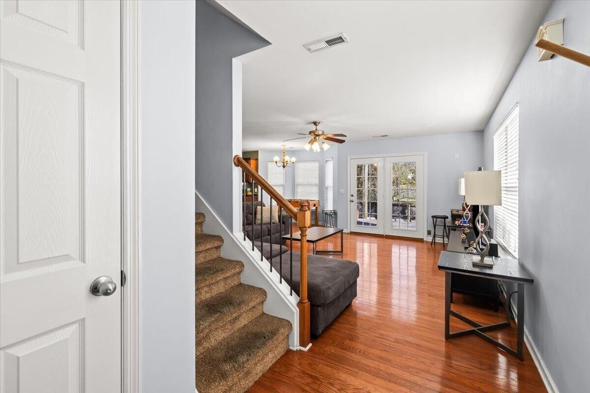 7118 Blossom Circle