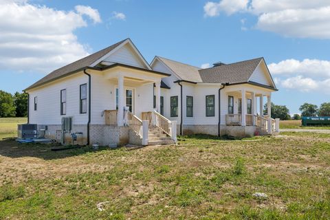 Photo of 4718 Eagleville Pike, Chapel Hill, TN 37034 (MLS # 3211145)