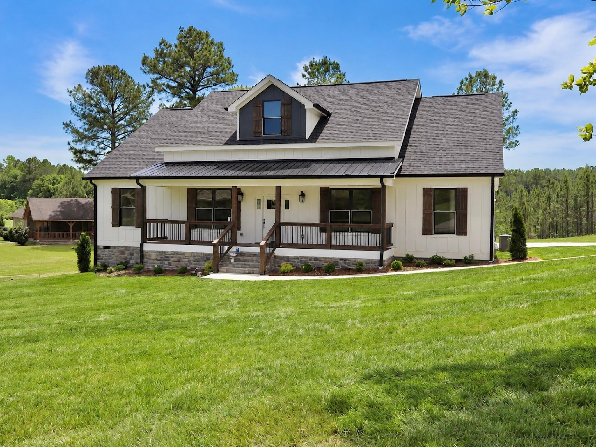 123 Bob White Road