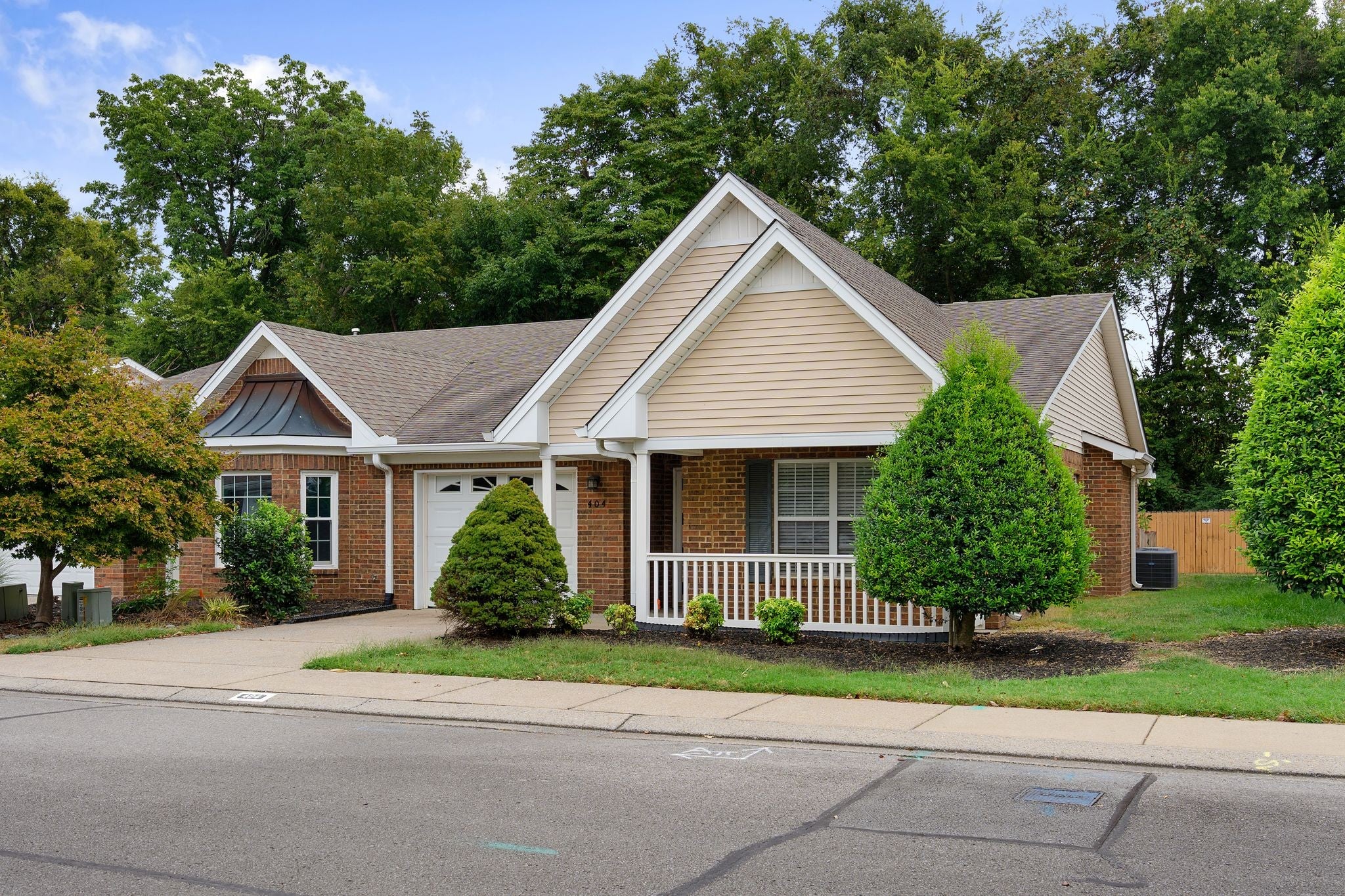 404 Forest Glen Circle