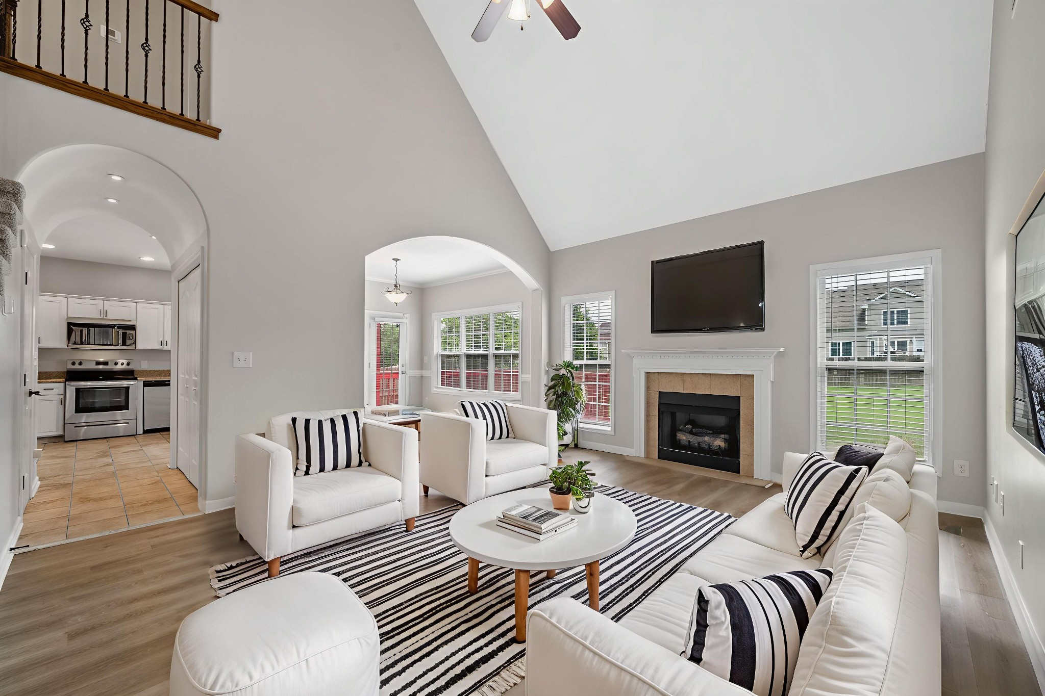 1153 Chinook Cir