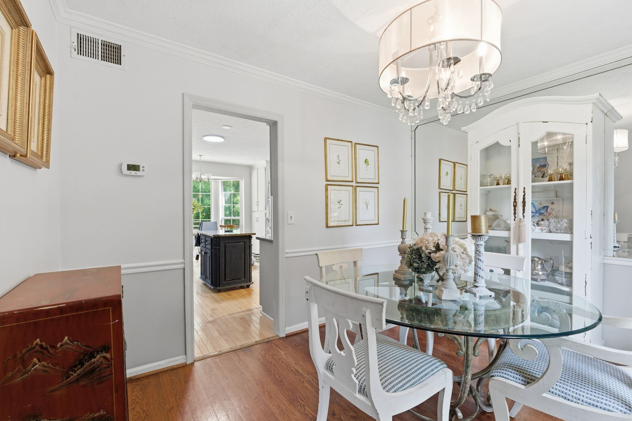 5141 English Village Dr
