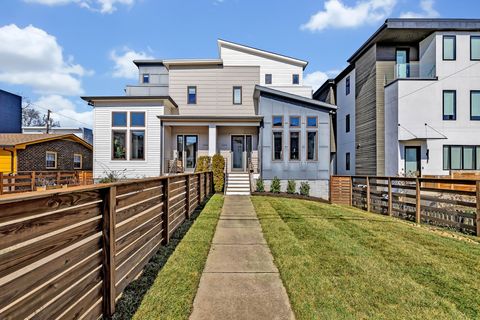 Photo of 1004 Southside Pl, Nashville, TN 37203 (MLS # 3173682)