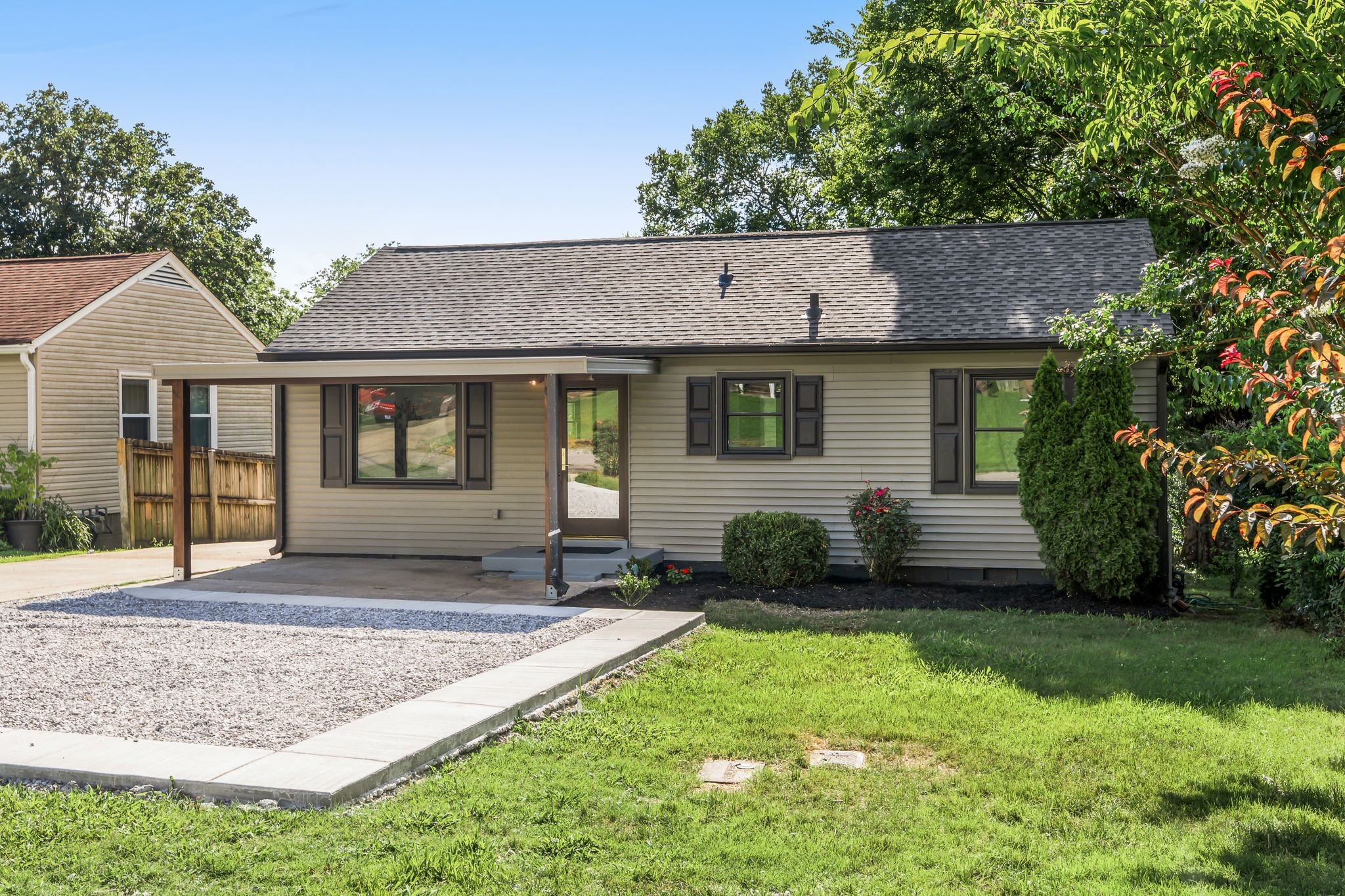 635 Freedom Pl