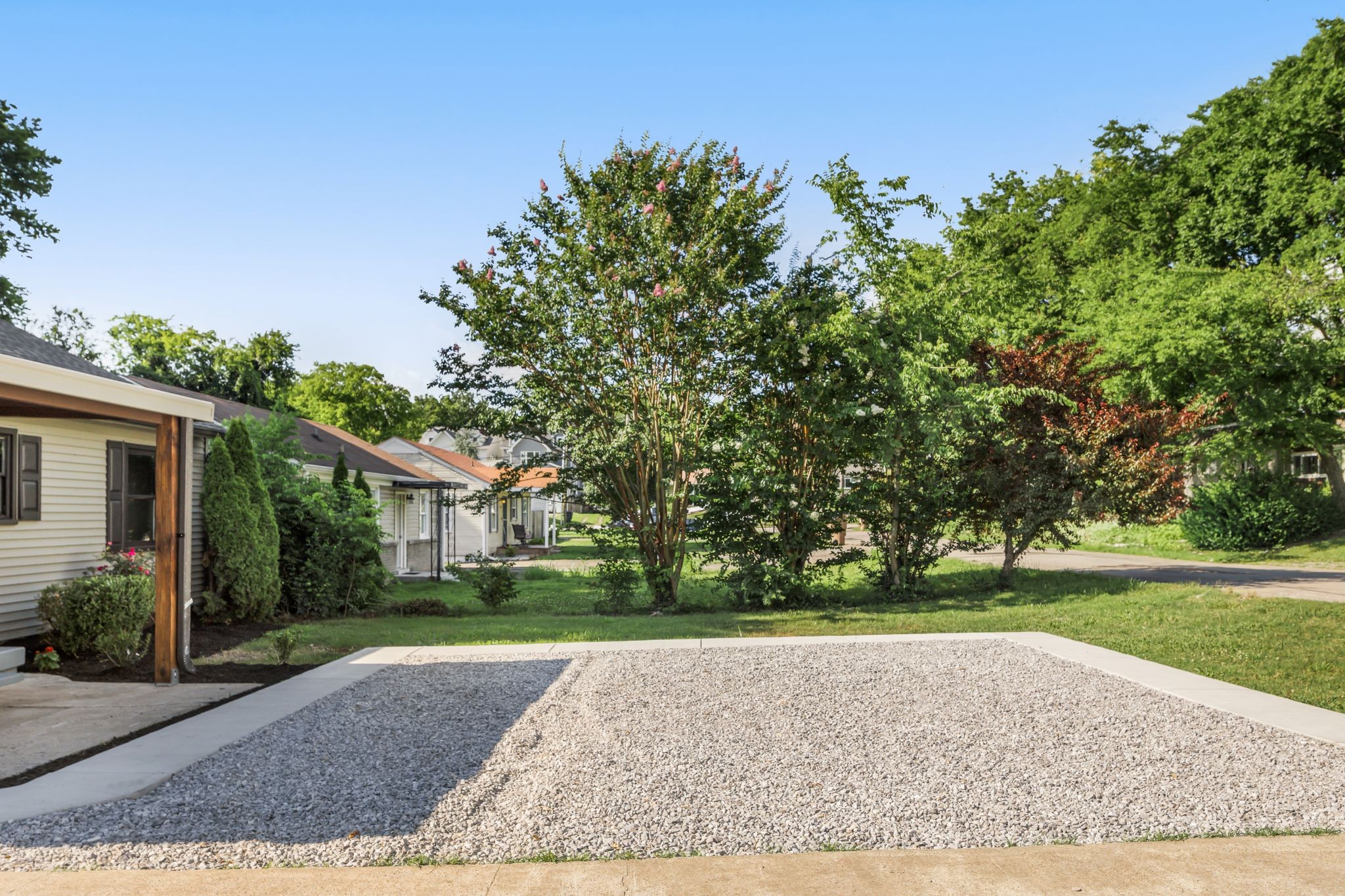 635 Freedom Pl