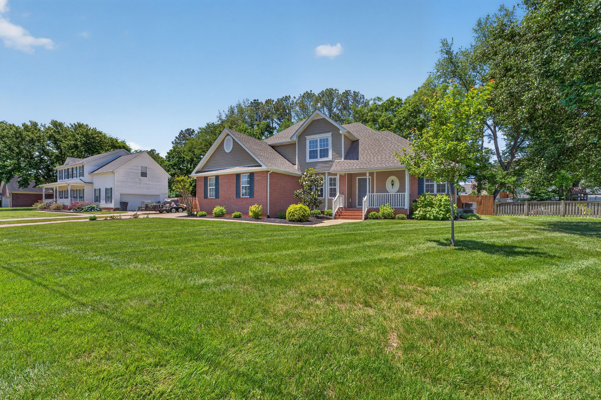 2903 Vinemont Dr