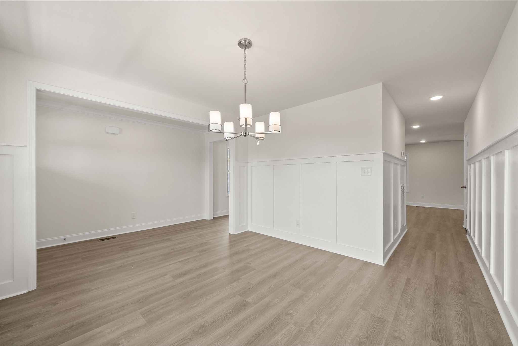 1245 Elizabeth Lane