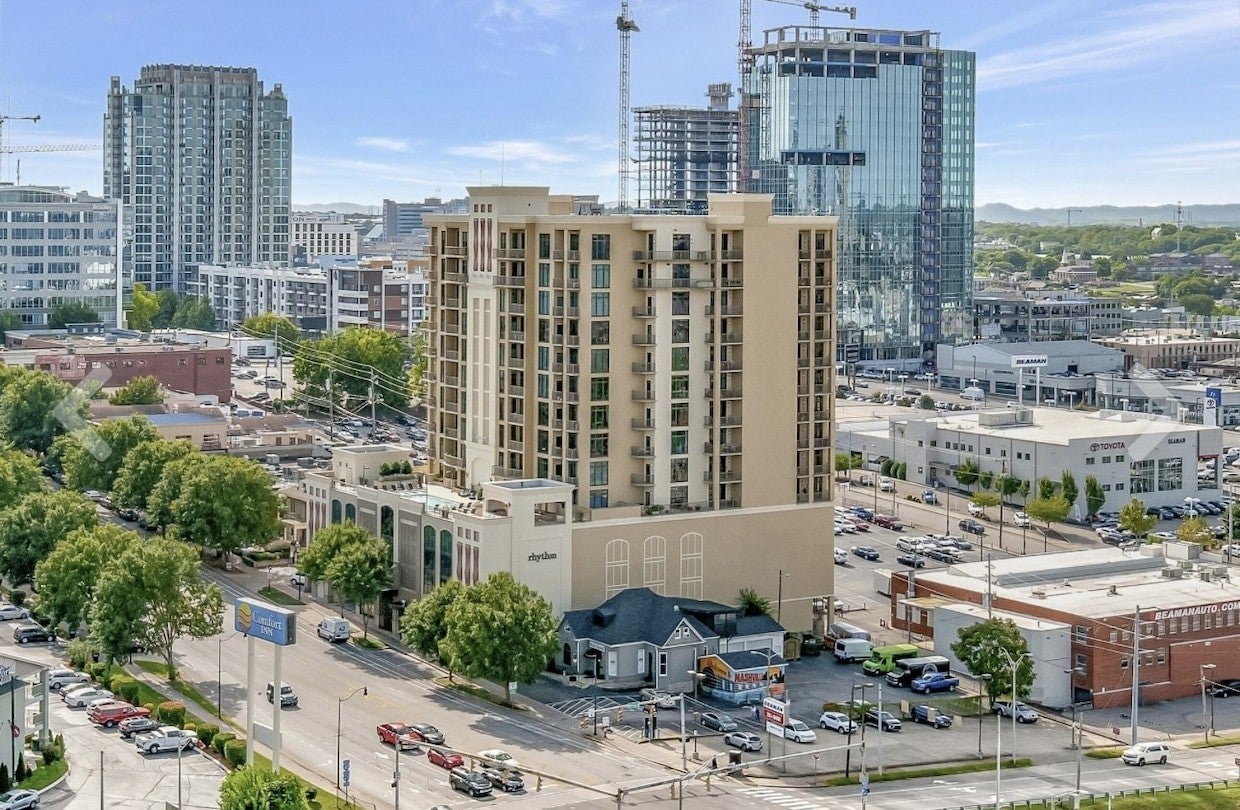 1-bed condo sold in Nashville, TN 37203, 1510 Demonbreun St 1205 1510 Demonbreun St 1205, Nashville TN 37203 1-bed condo, photo 2 of 29