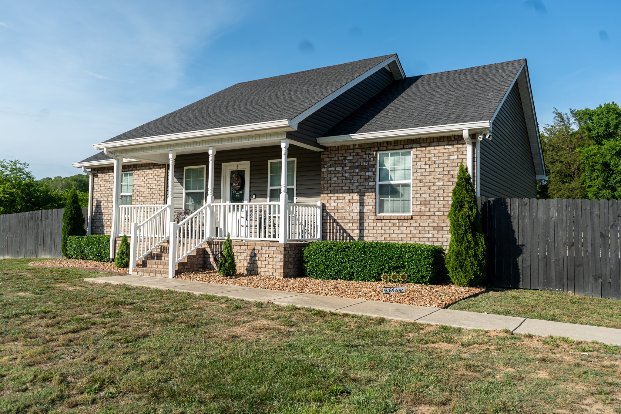494 Rogues Fork Rd