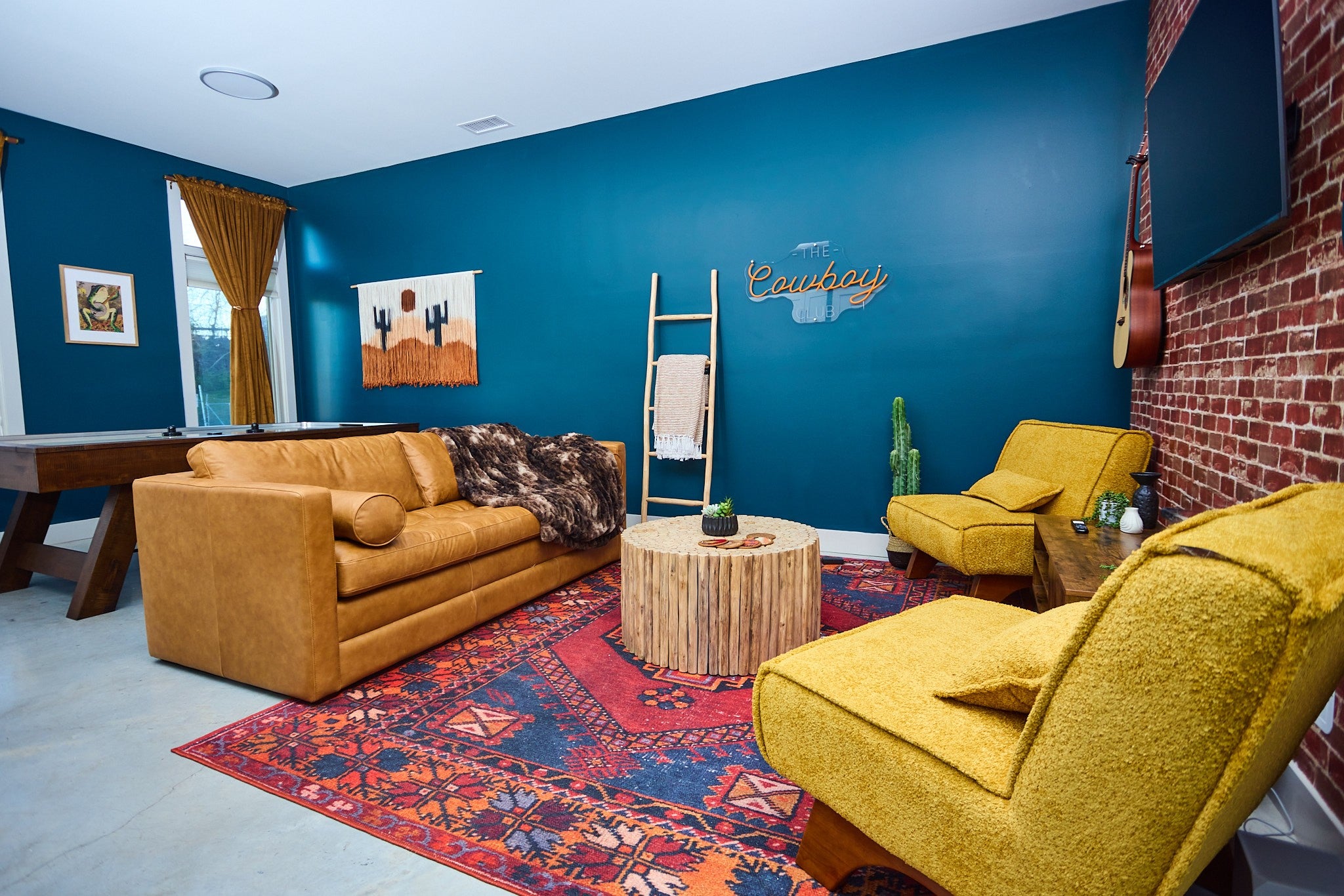 374 Herron Dr 9