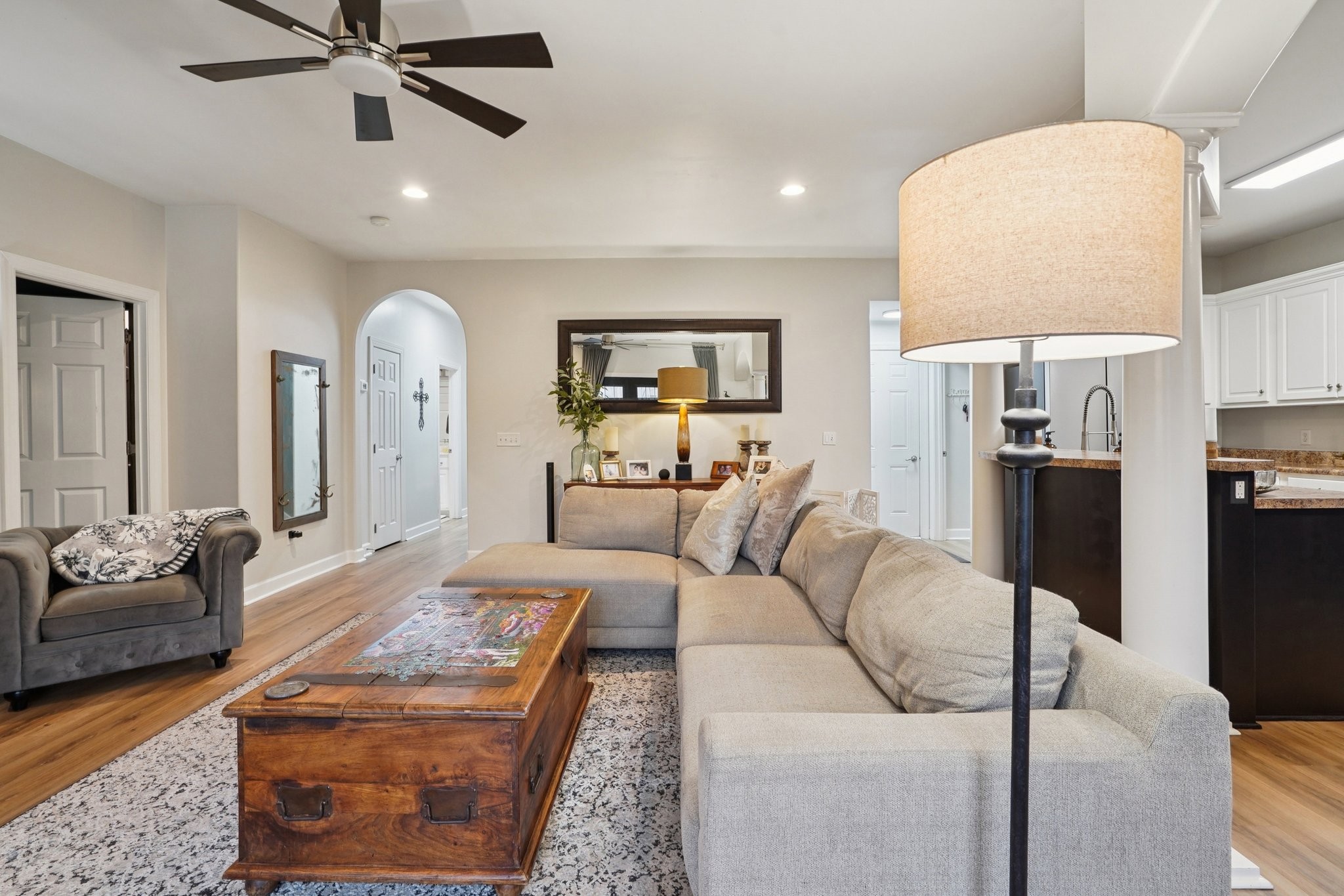 2521 Pennington Bend Rd 206