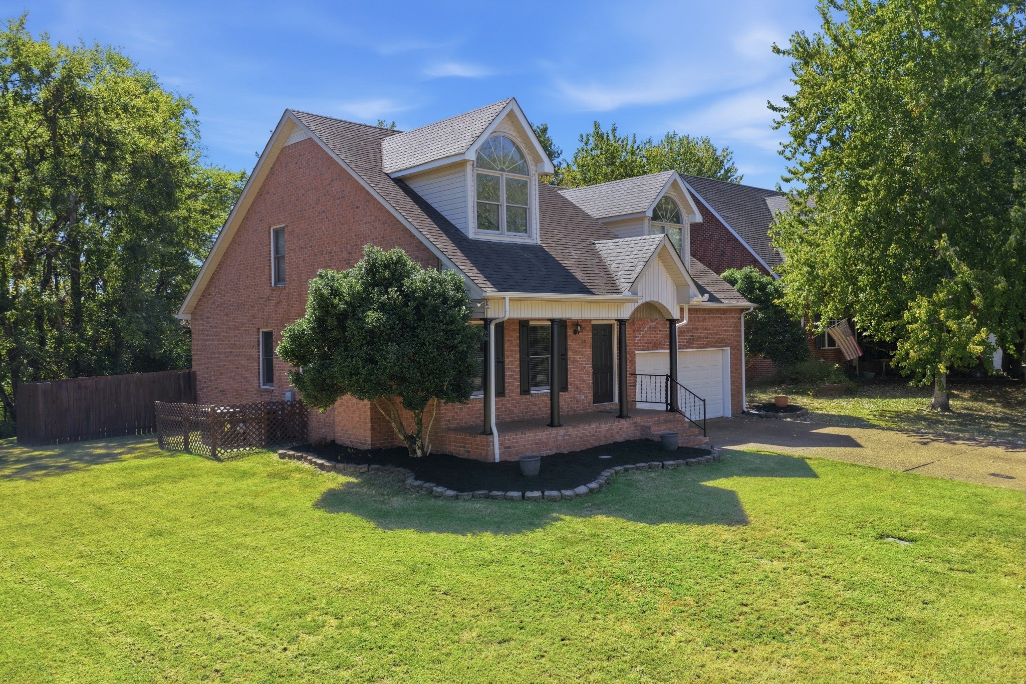 814 Bradford Pl