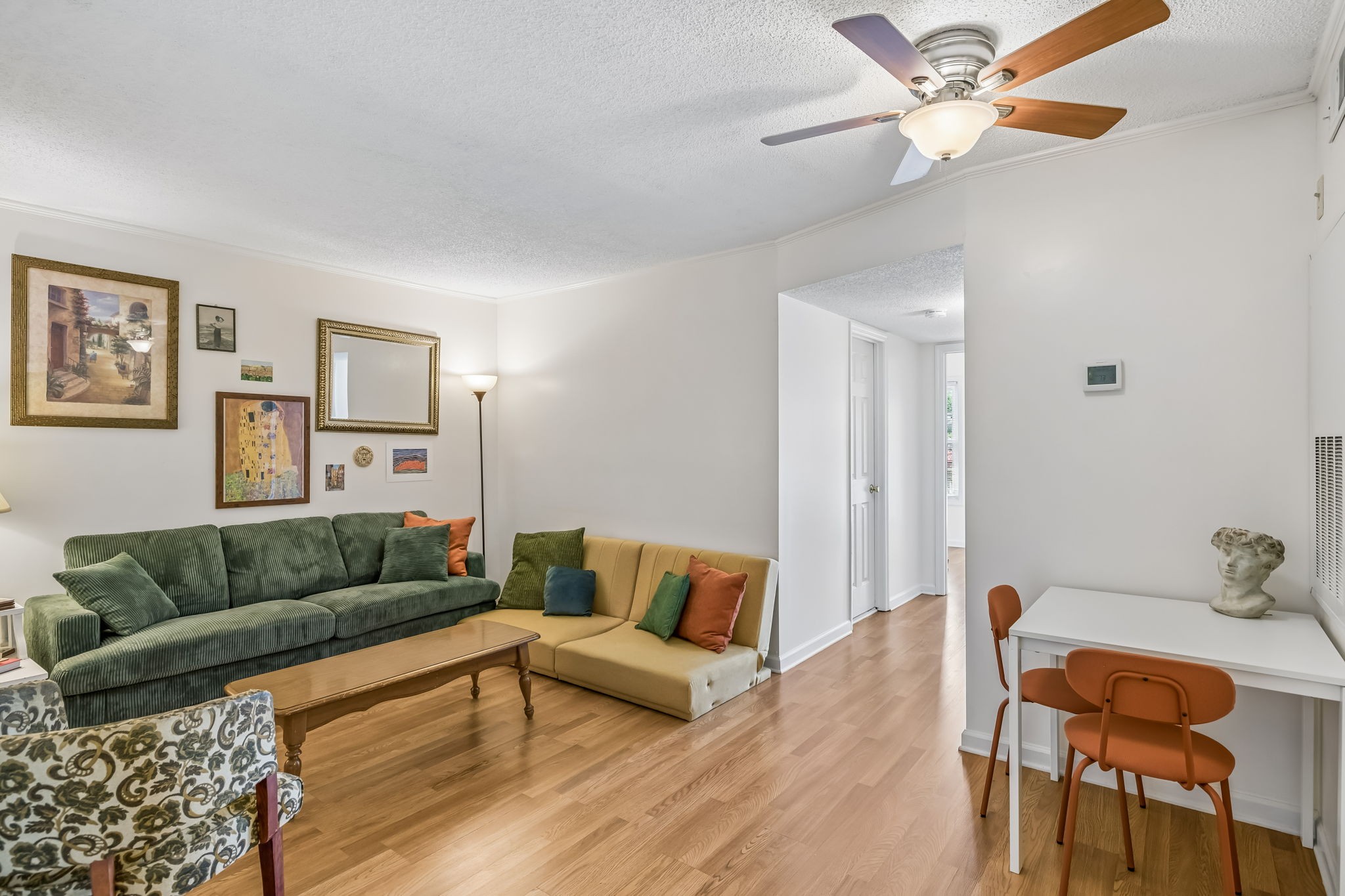 2325 Elliston Pl 401