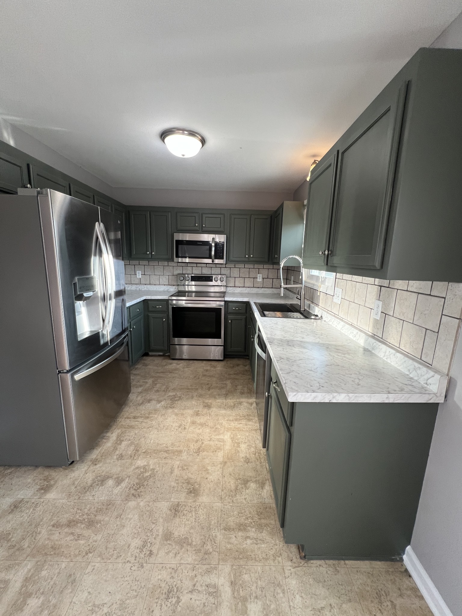 3764 Cindy Jo Dr N