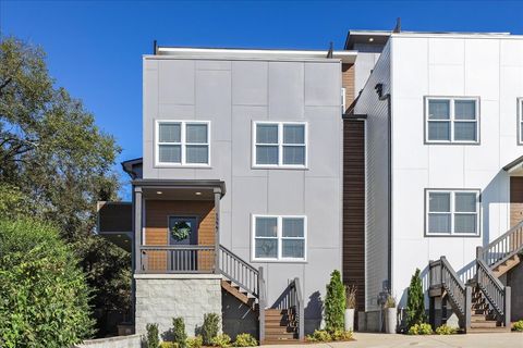 1227 N Avondale Cir Nashville TN 37207