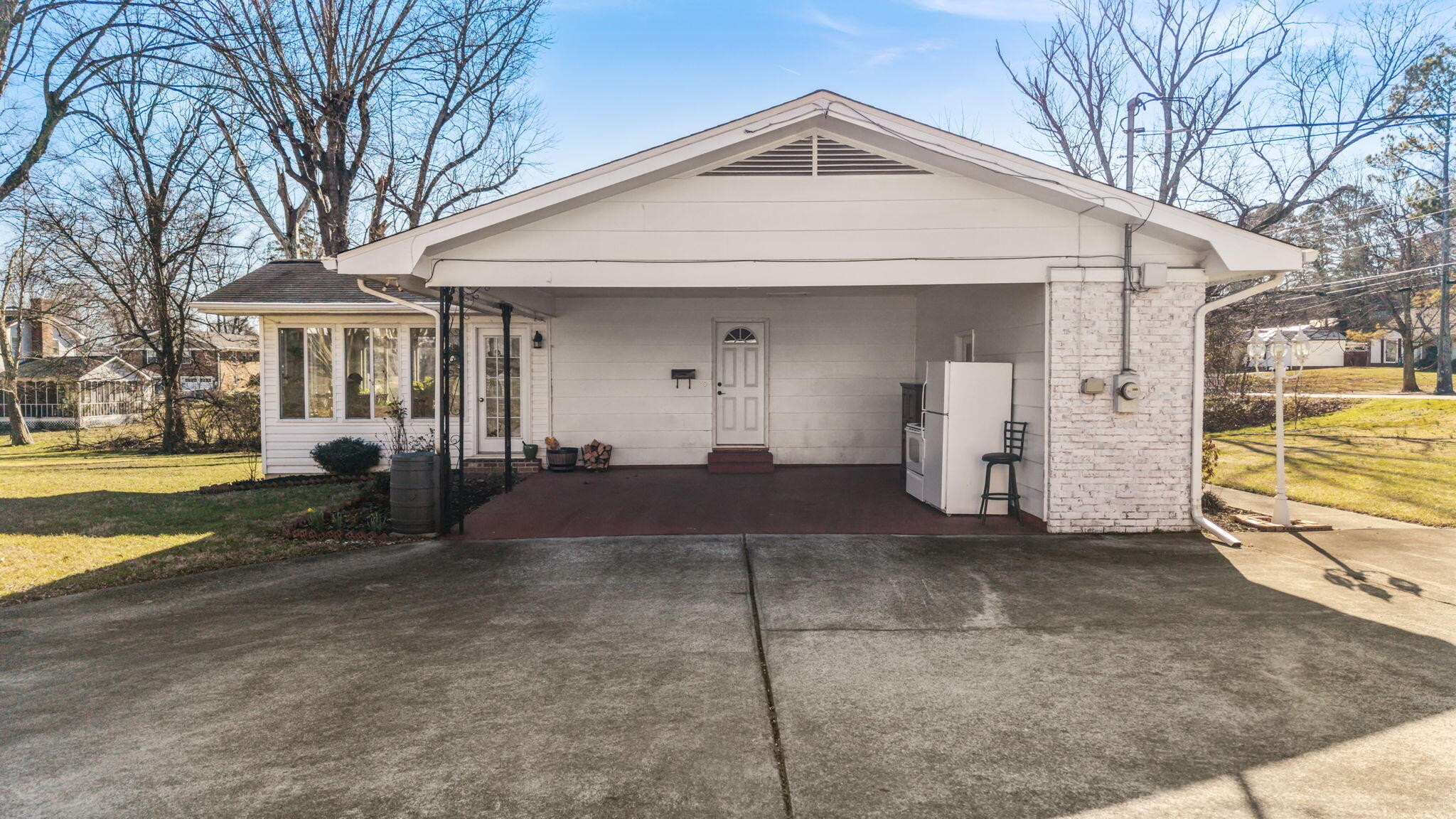 2100 Peerless Road NW