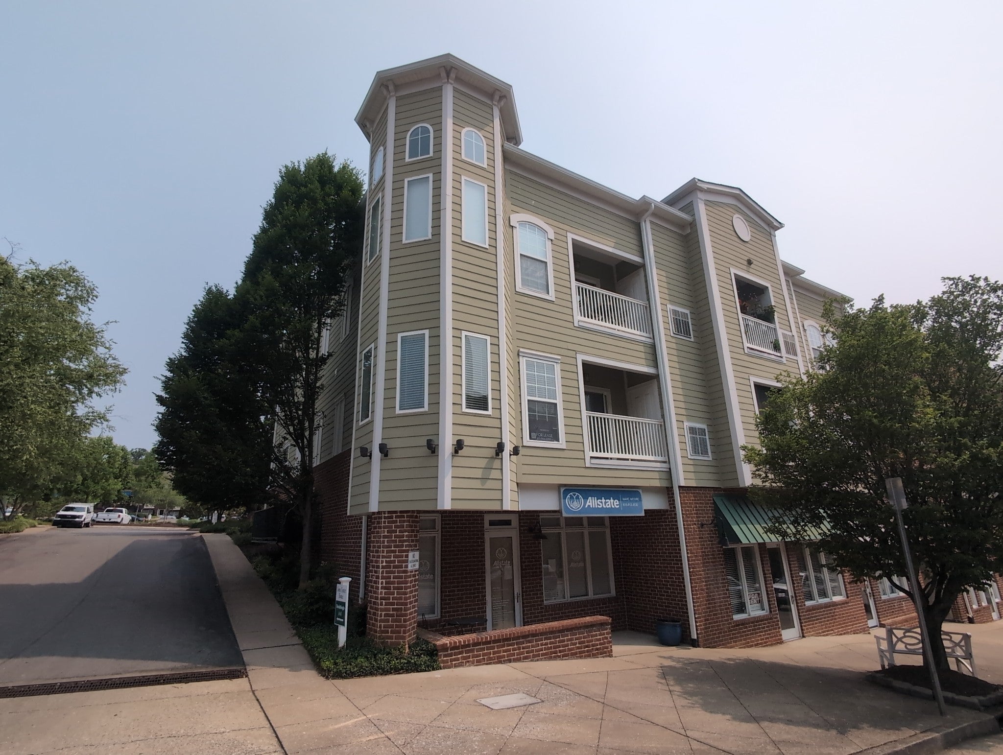1-bed listing at 7009 Lenox Village Dr 202, Nashville