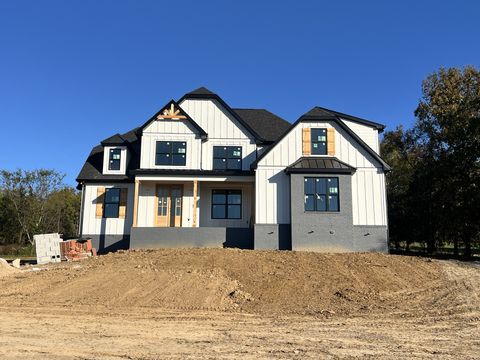 13821 Cainsville Rd Lebanon TN 37090