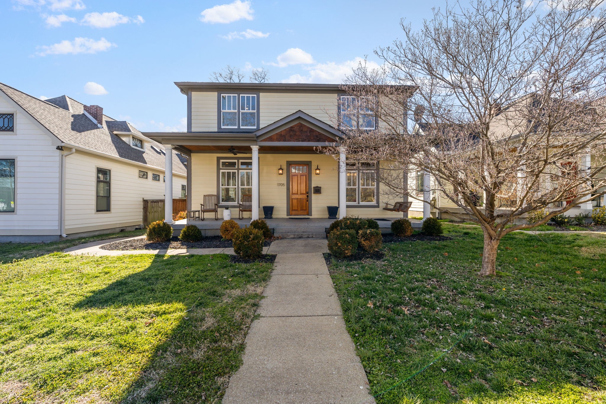 1705 5th Ave N