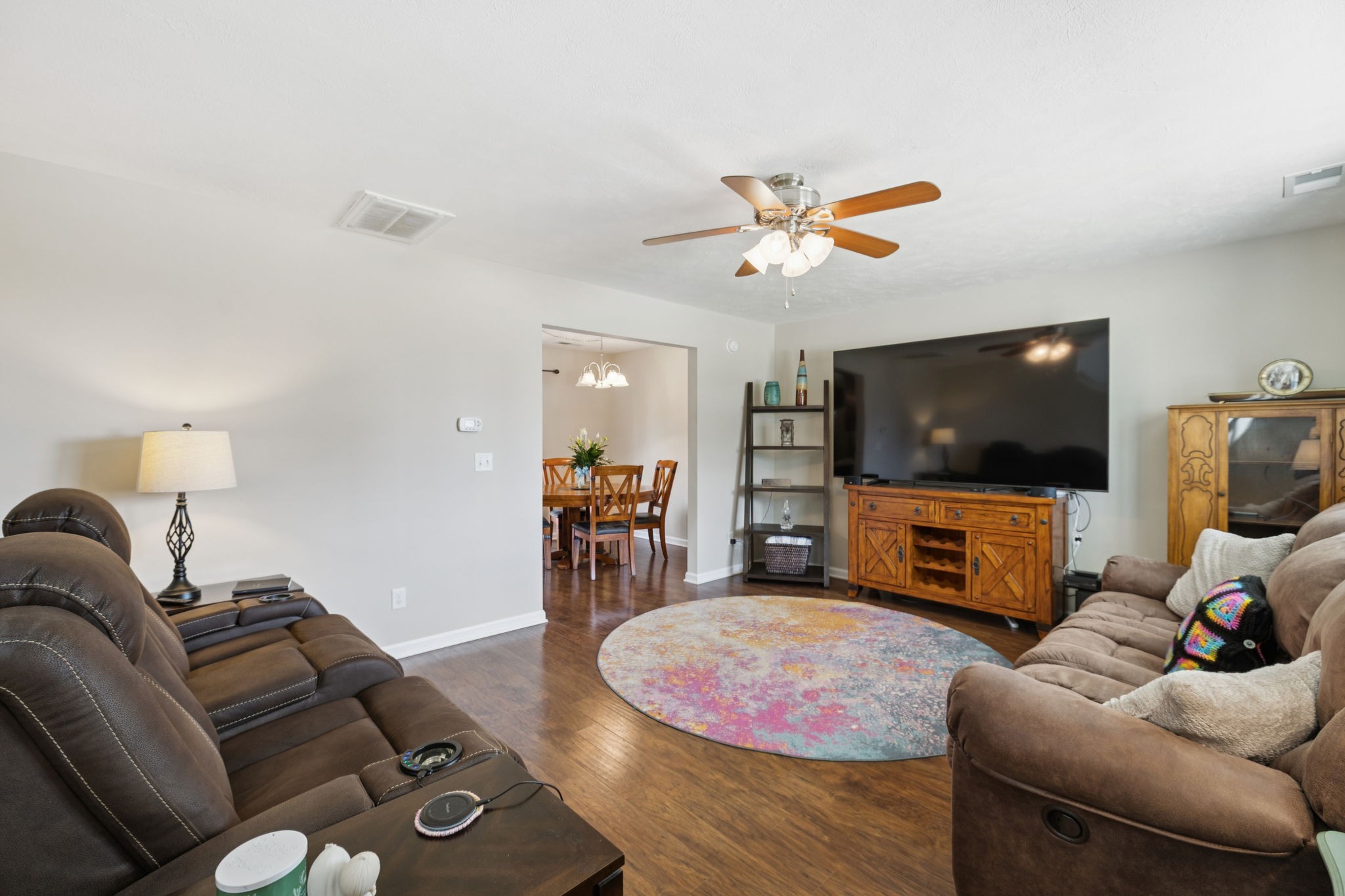 706 Rock Glen Trce