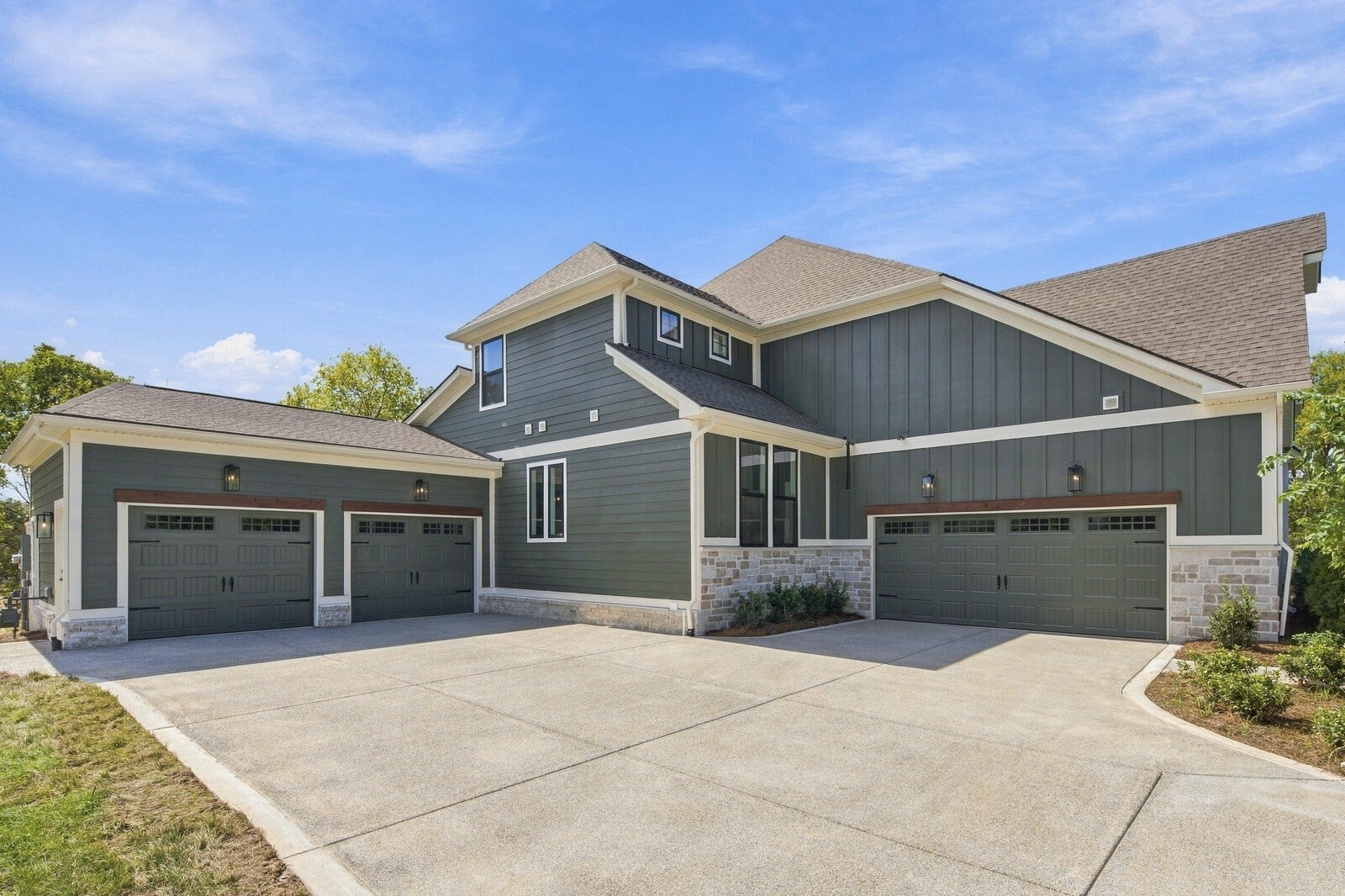 6841 Old Charlotte Pike